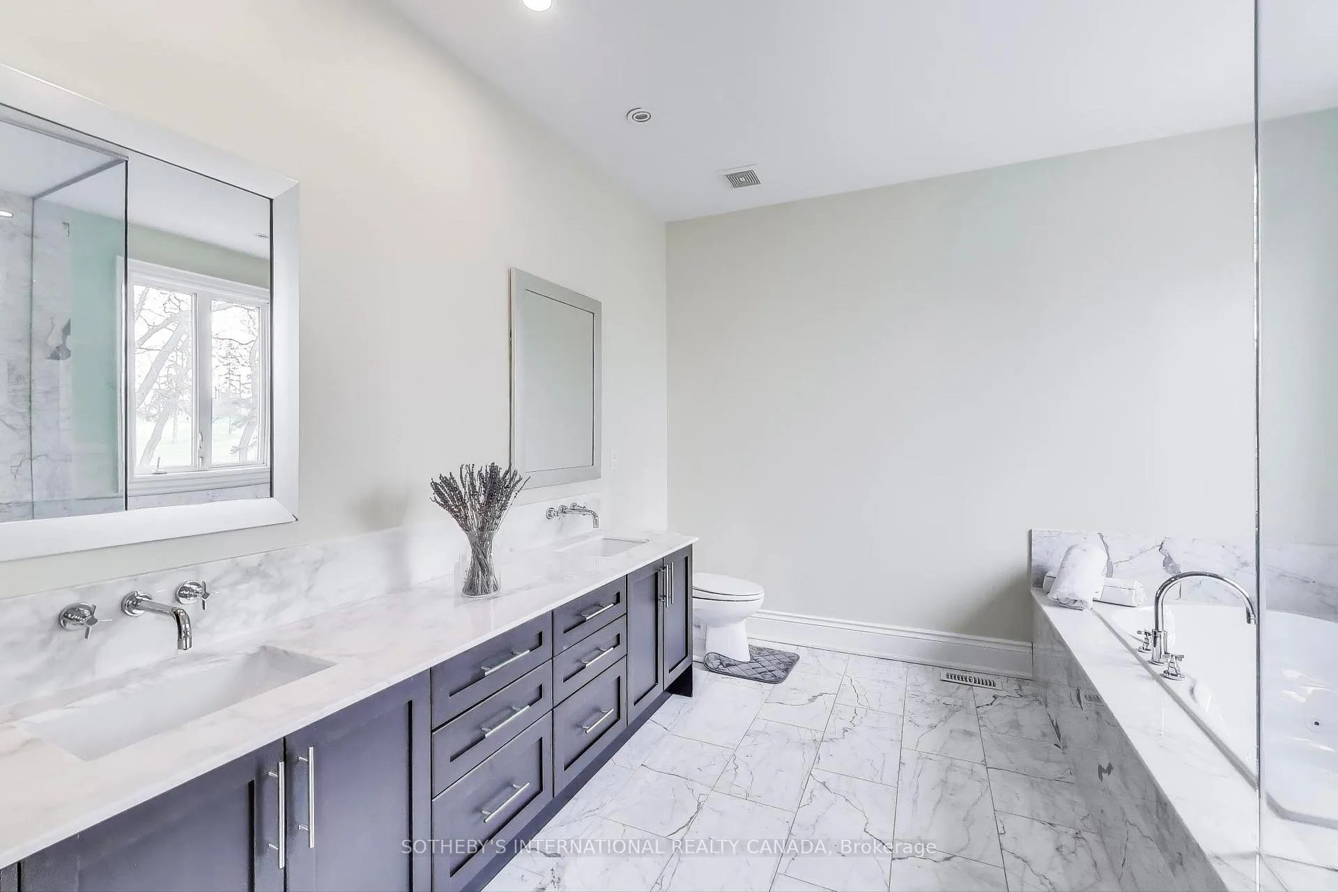 Photo 23 of 16 St Phillips Road, Etobicoke, Kingsview Village-The Westway — HOMEH