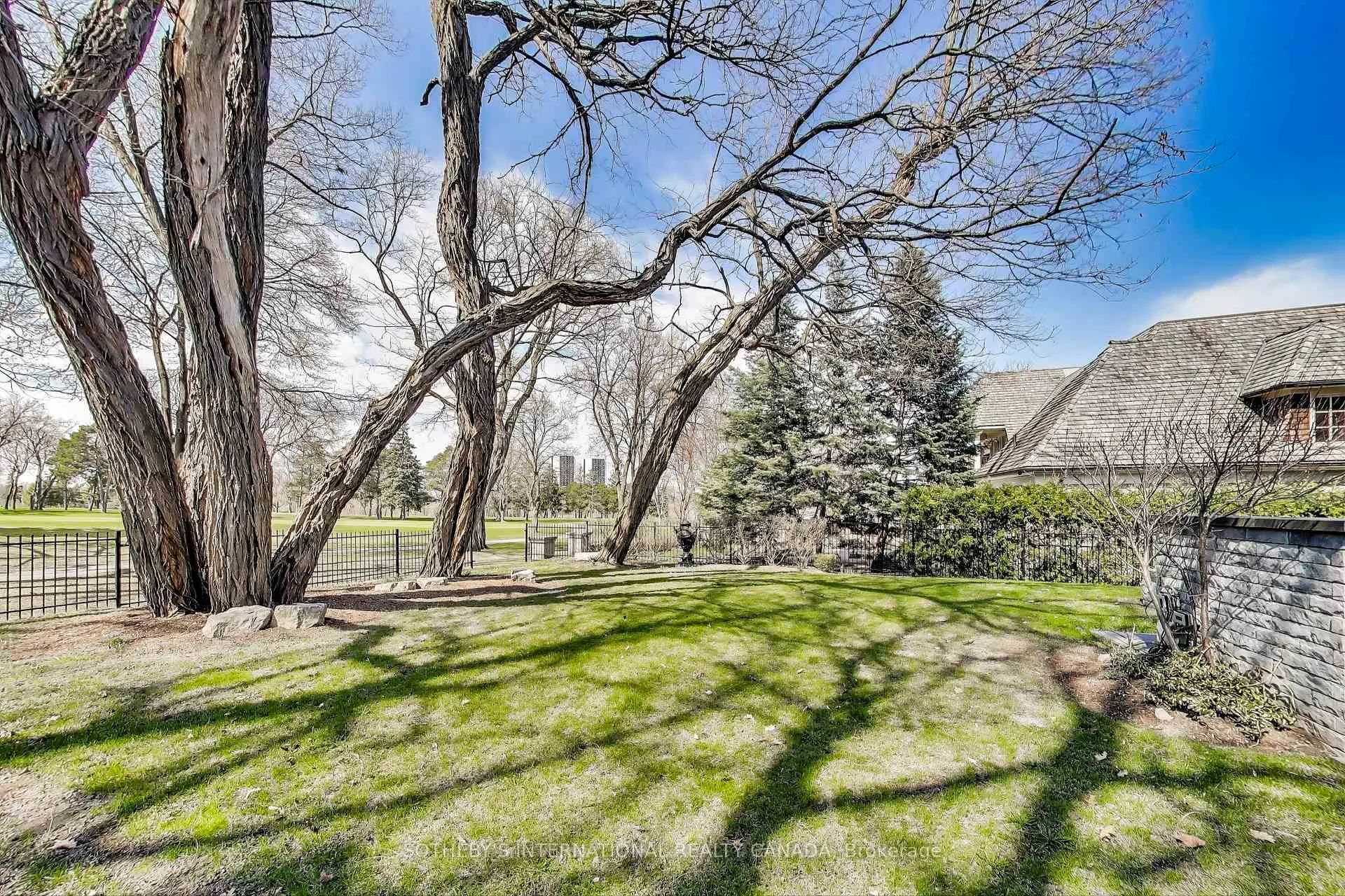 Photo 45 of 16 St Phillips Road, Etobicoke, Kingsview Village-The Westway — HOMEH