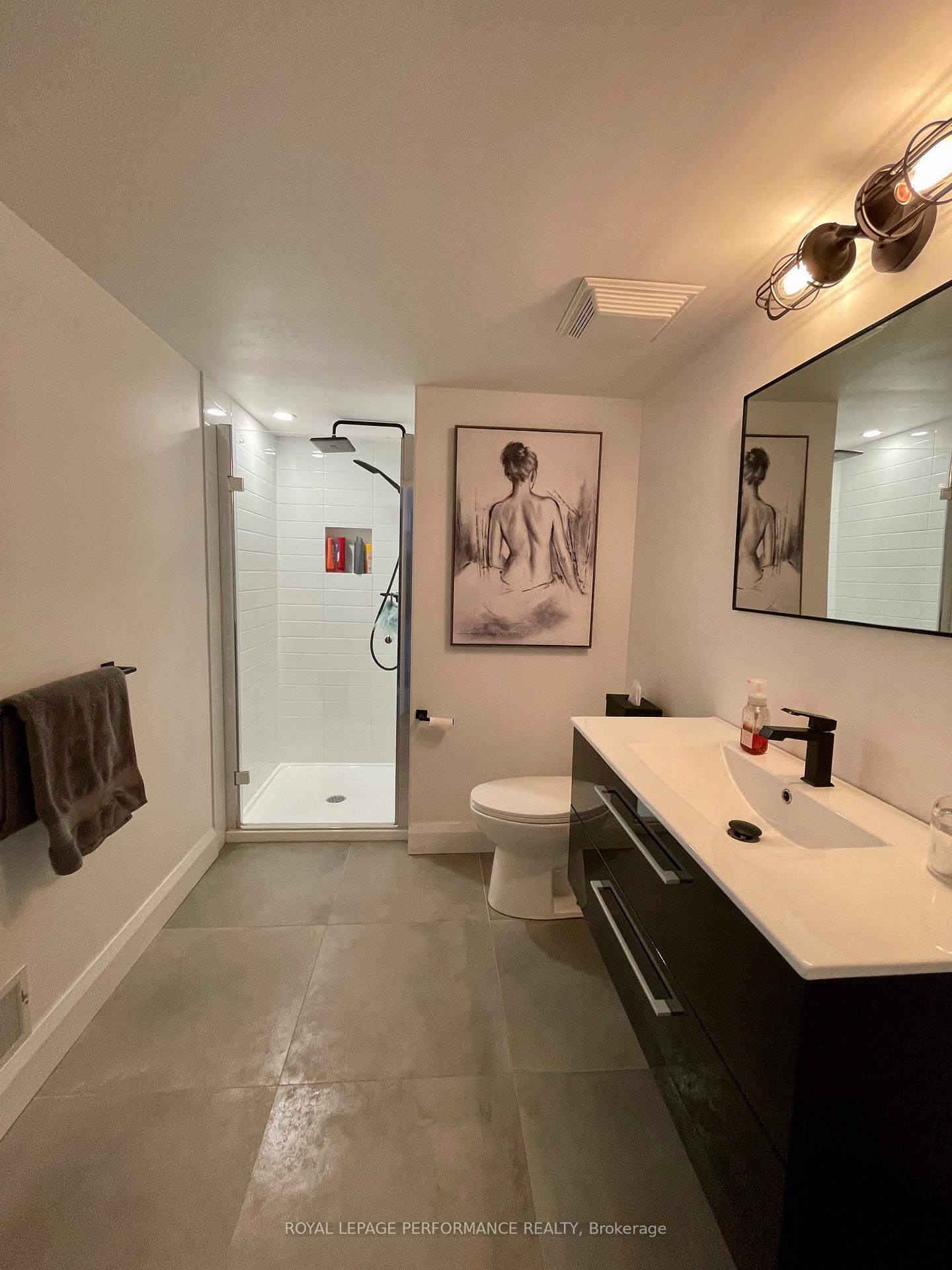 Photo 15 of 7 Lentini Way, Ottawa, Meadowlands/St. Claire Gardens — HOMEH