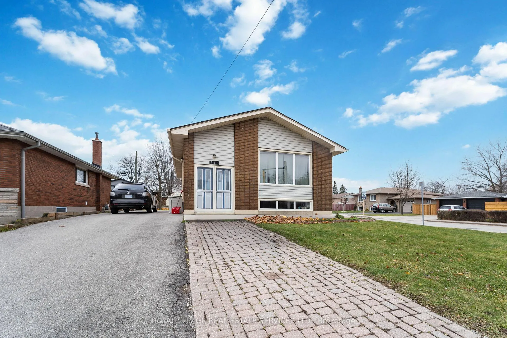 Front of Unit Main, 517 Mohawk Road W