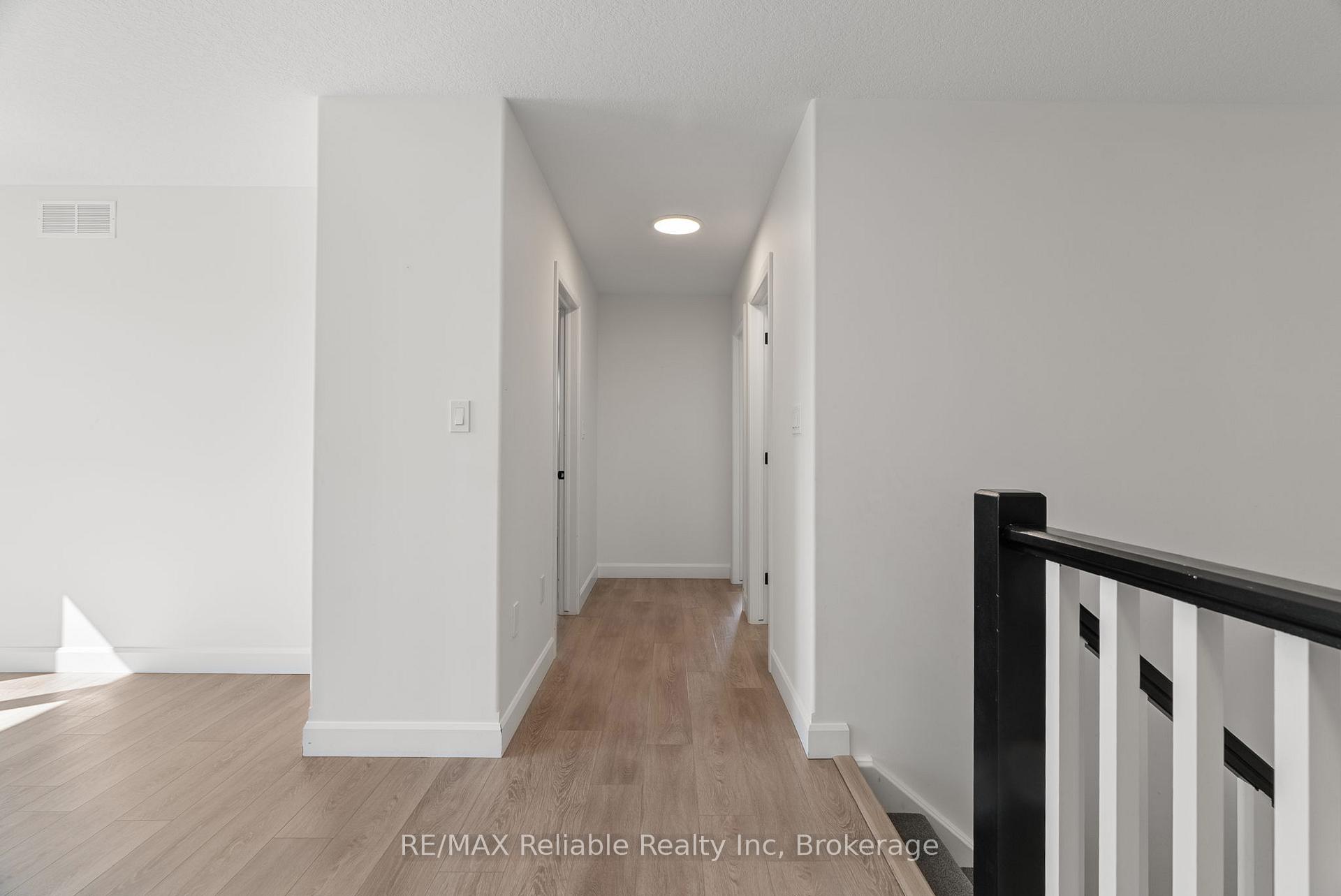 Photo 13 of 2 Linda Drive, Huron East, Seaforth — HOMEH