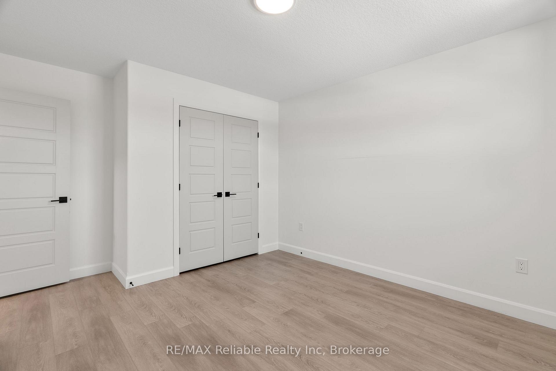 Photo 19 of 2 Linda Drive, Huron East, Seaforth — HOMEH