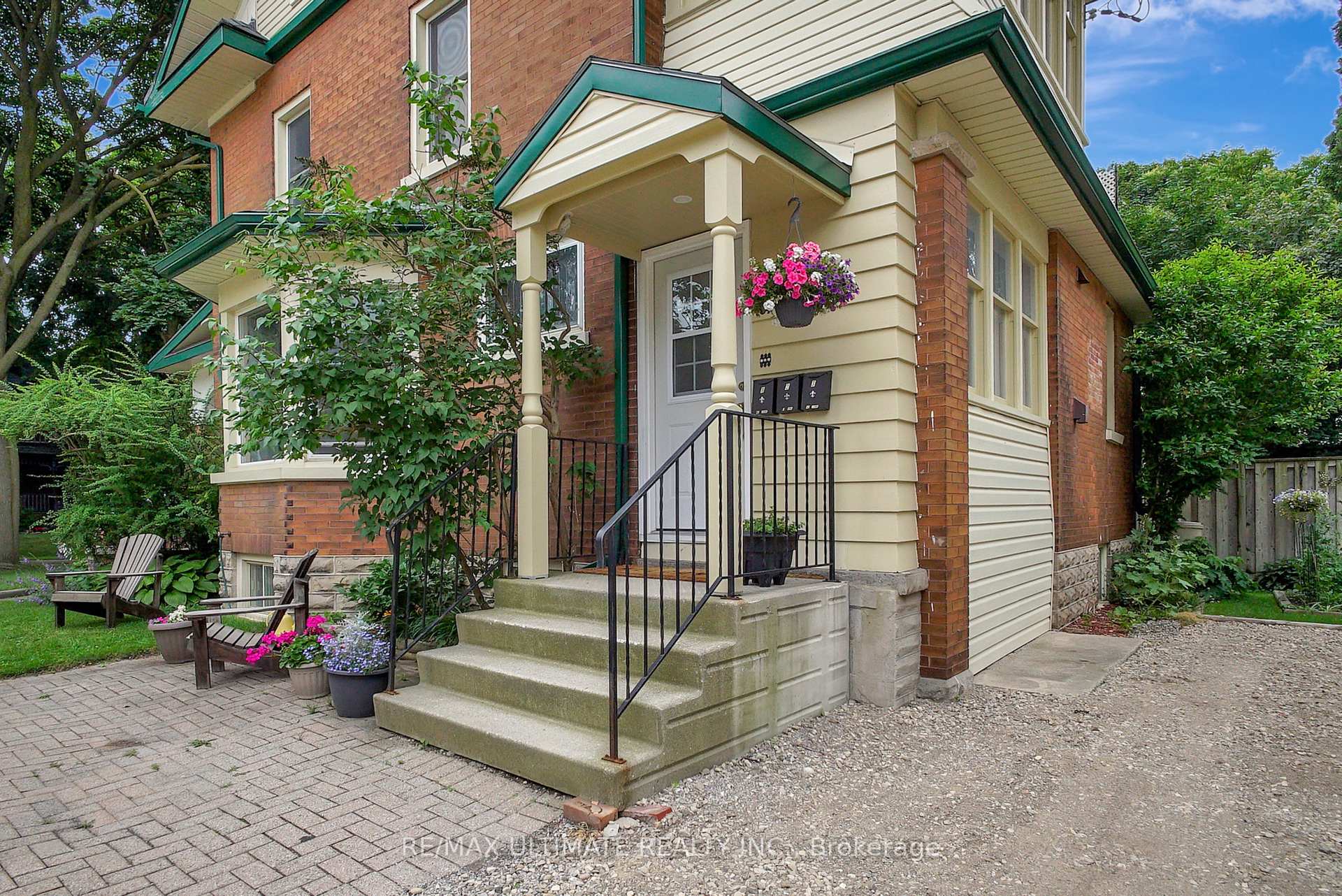 Photo 3 of Unit 2, 67 Moore Avenue, Kitchener — HOMEH