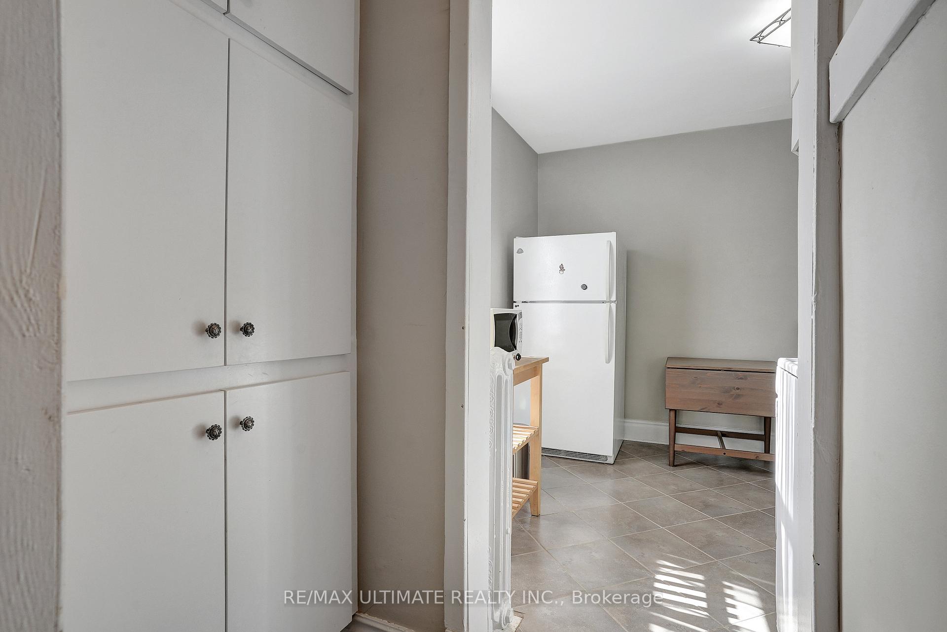 Photo 10 of Unit 2, 67 Moore Avenue, Kitchener — HOMEH