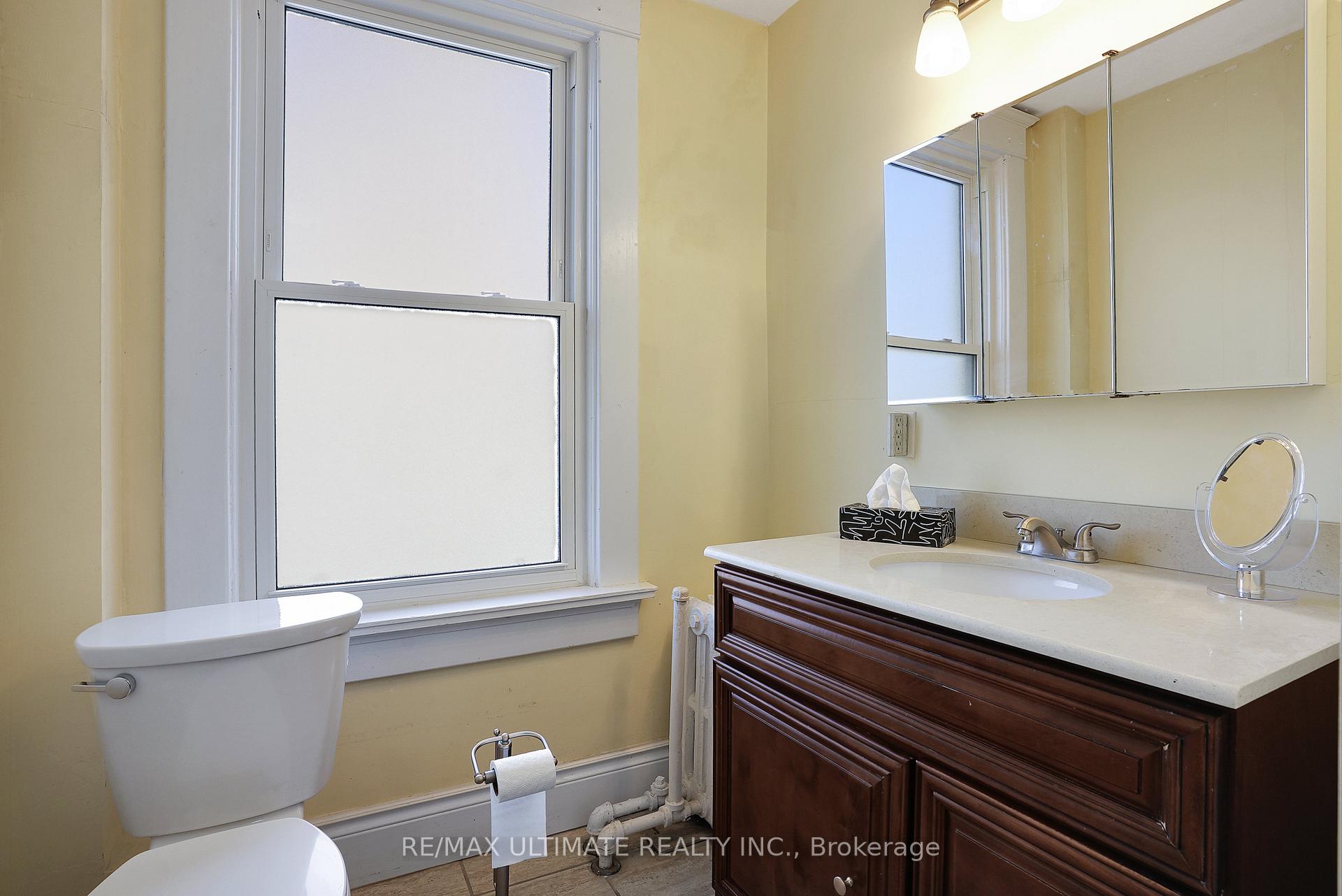 Photo 16 of Unit 2, 67 Moore Avenue, Kitchener — HOMEH