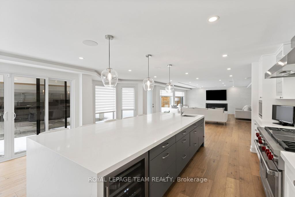 Photo 10 of 3 Bridle Court, Ottawa, Hunt Club — HOMEH