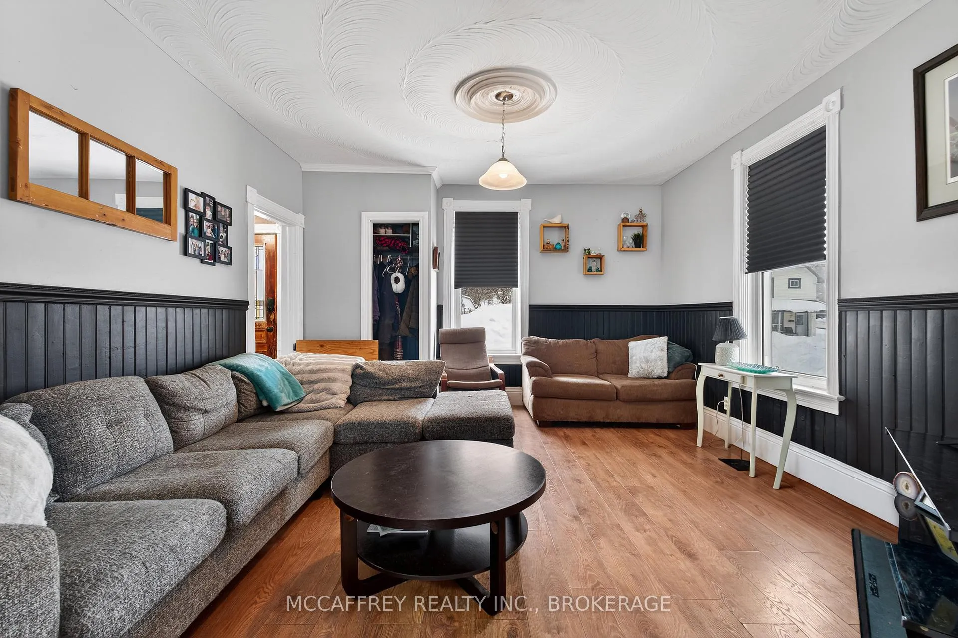 Photo 9 of 422 Thomas Street, Deseronto, Deseronto (Town) — HOMEH