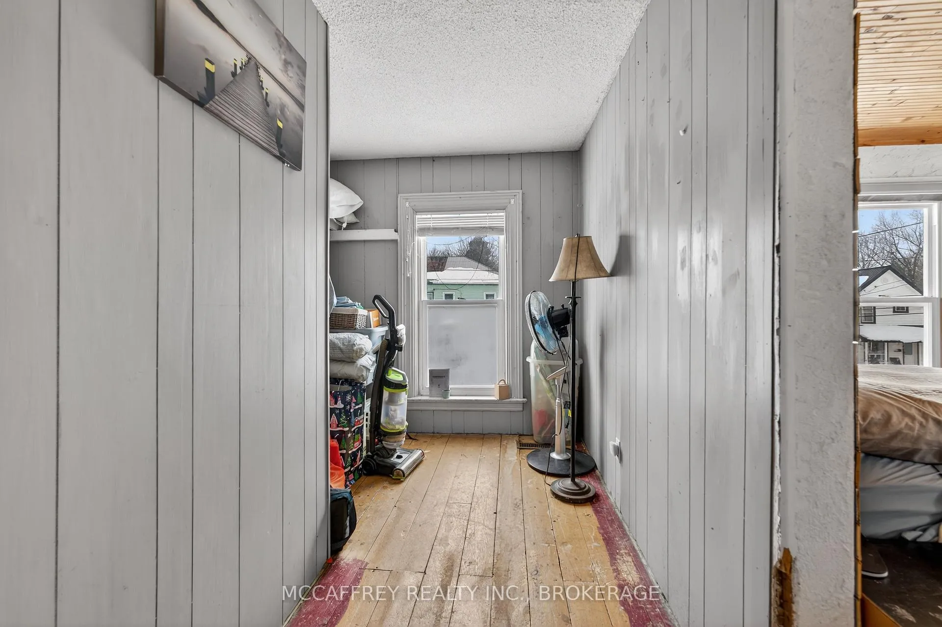 Photo 19 of 422 Thomas Street, Deseronto, Deseronto (Town) — HOMEH