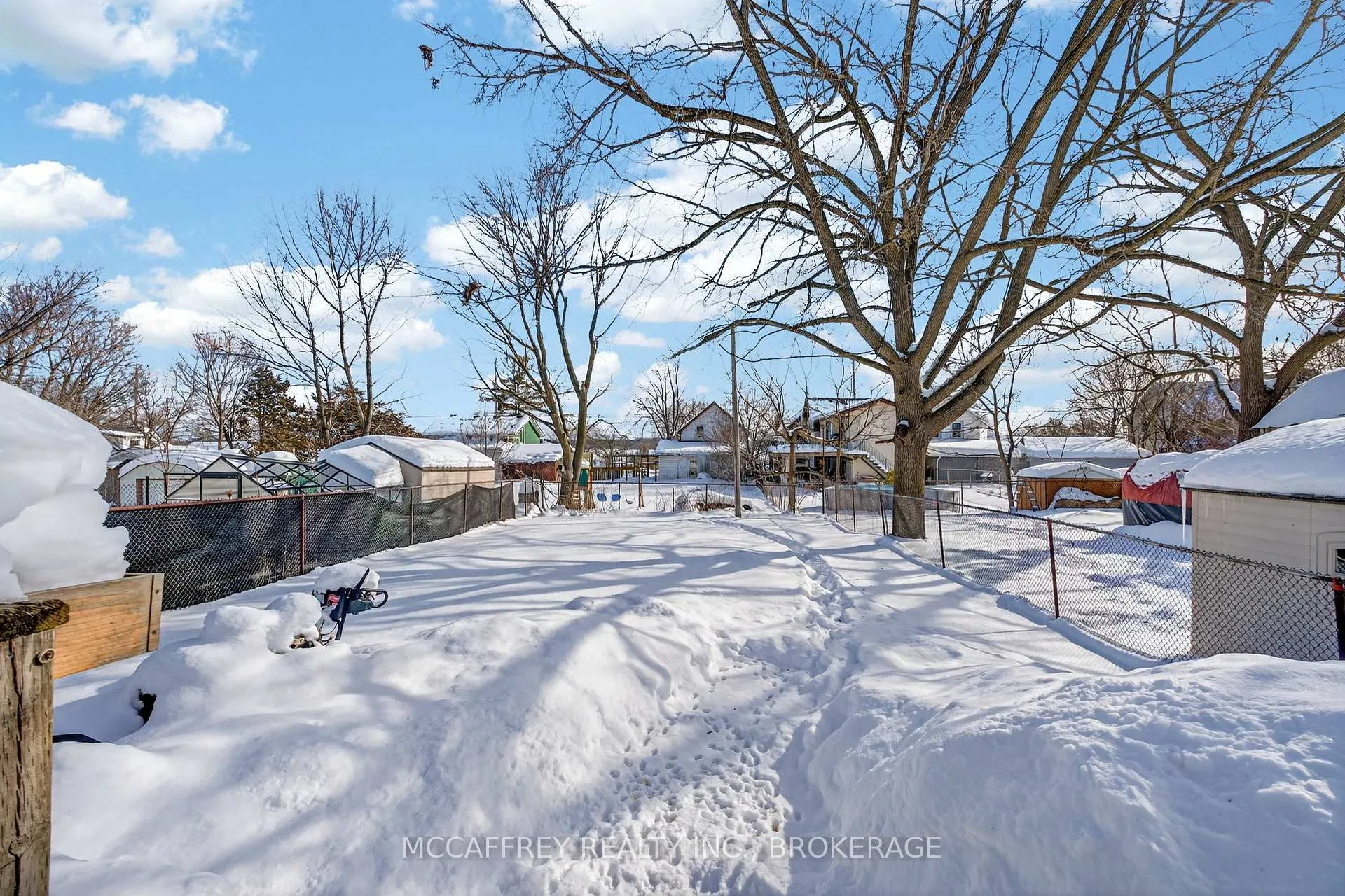 Photo 24 of 422 Thomas Street, Deseronto, Deseronto (Town) — HOMEH