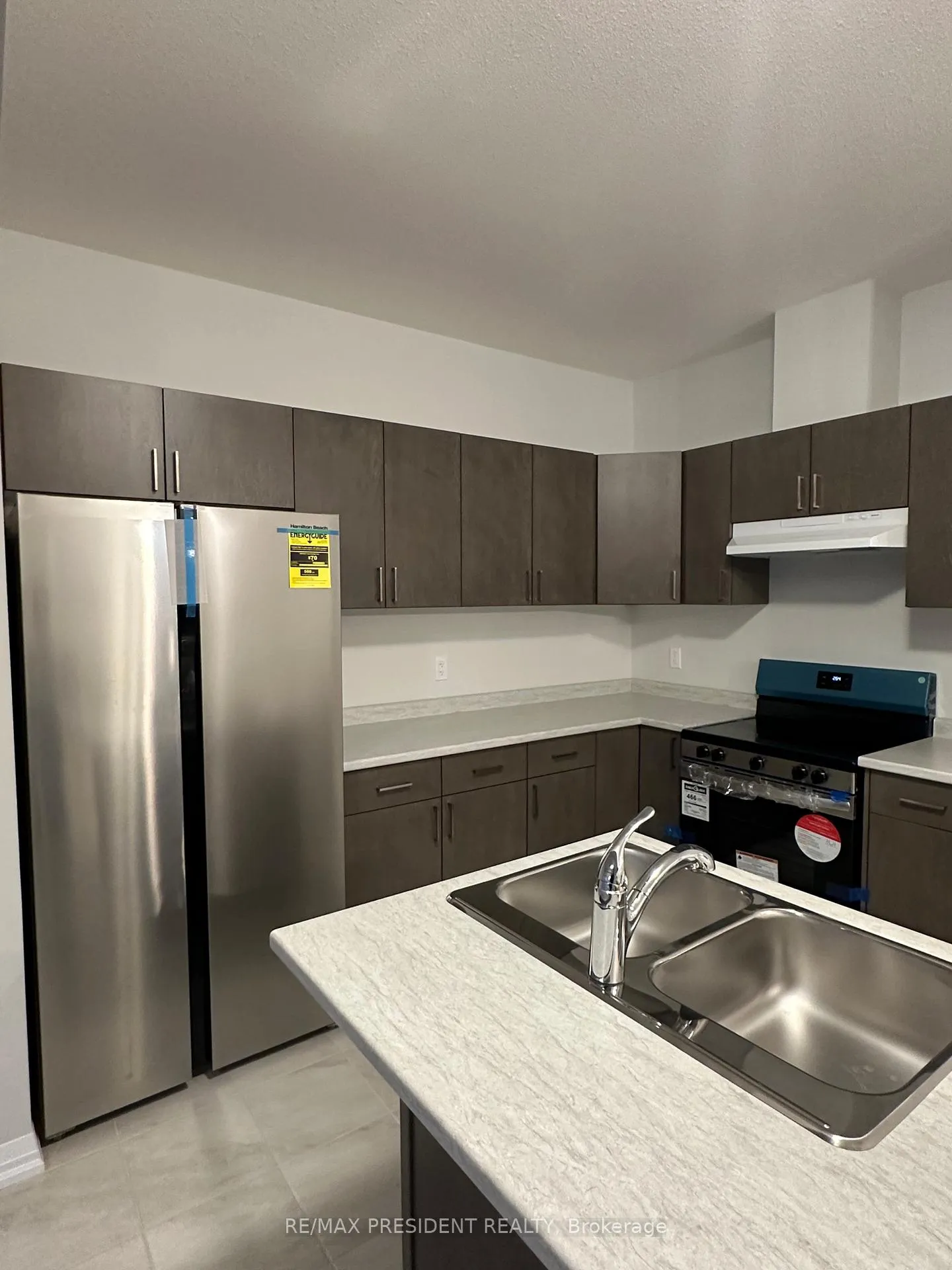 Photo 3 of 178 Klager Avenue, Pelham, Fonthill — HOMEH