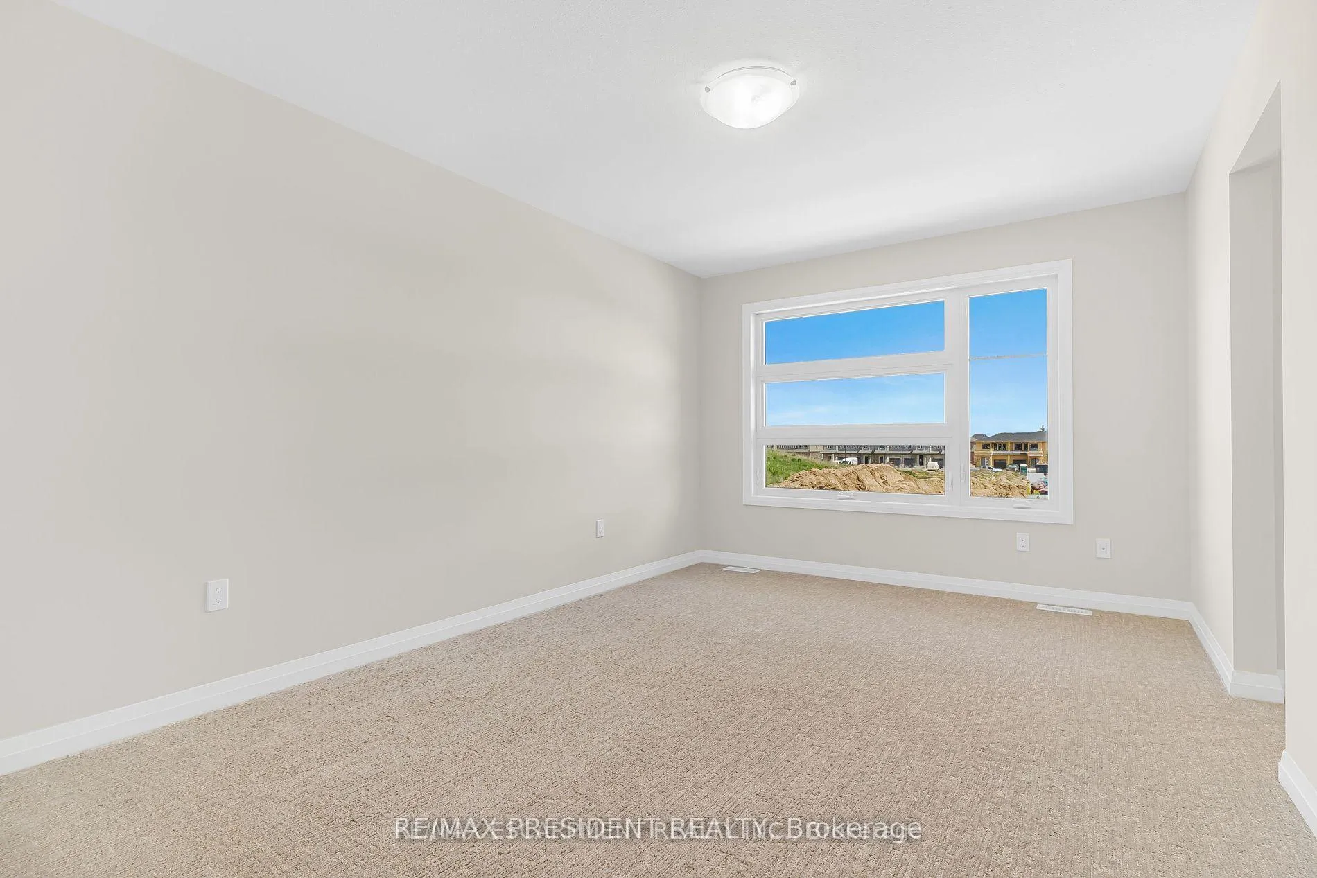 Photo 8 of 178 Klager Avenue, Pelham, Fonthill — HOMEH