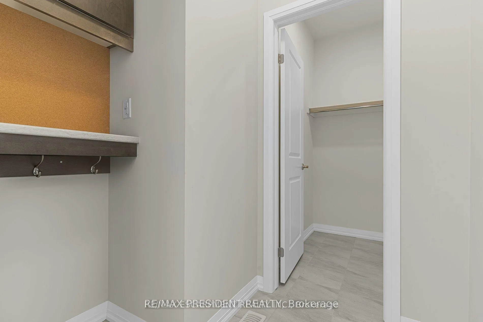 Photo 12 of 178 Klager Avenue, Pelham, Fonthill — HOMEH
