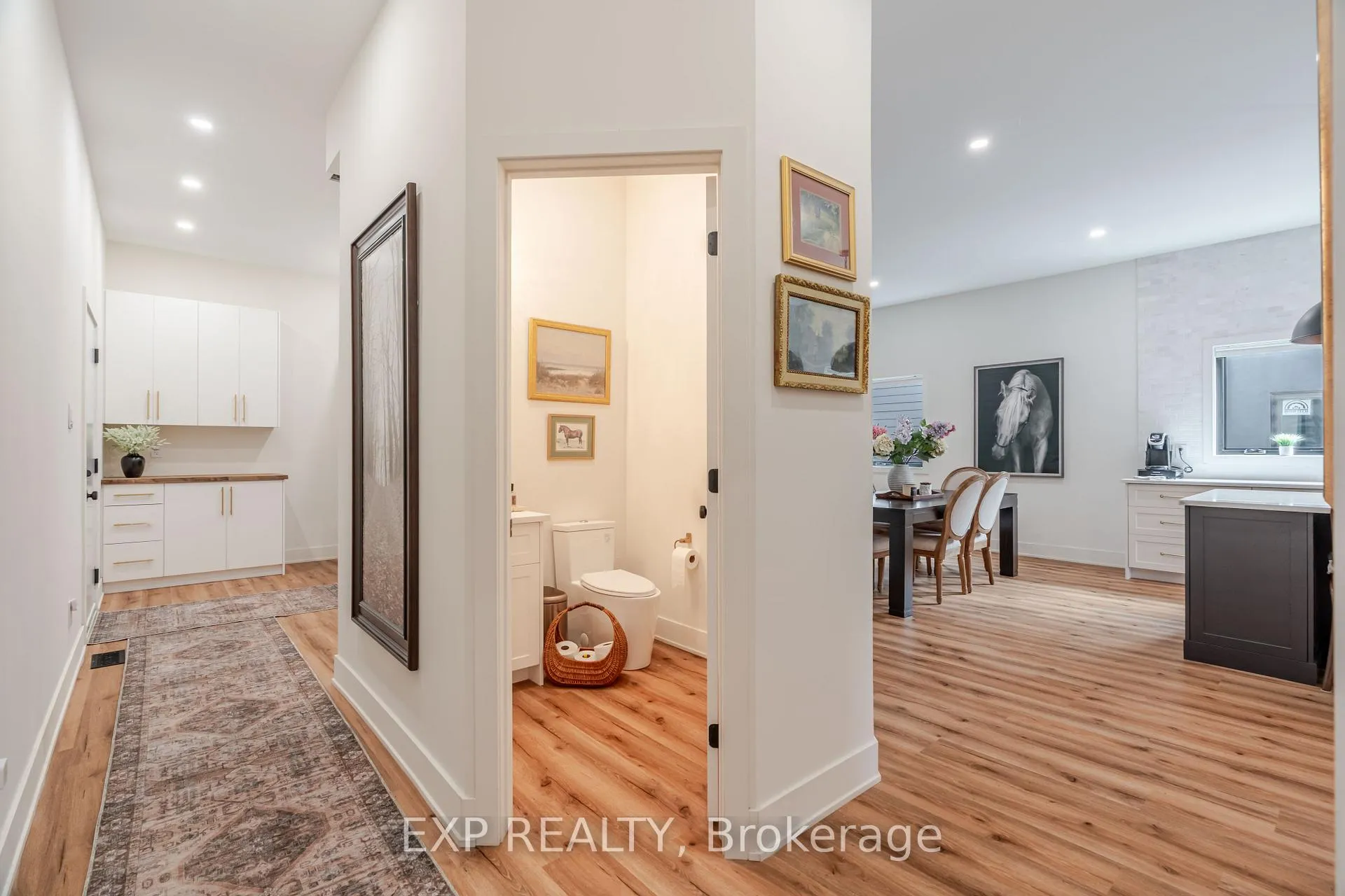 Photo 17 of 12A Viewmount Drive, Ottawa, Meadowlands/Crestview — HOMEH