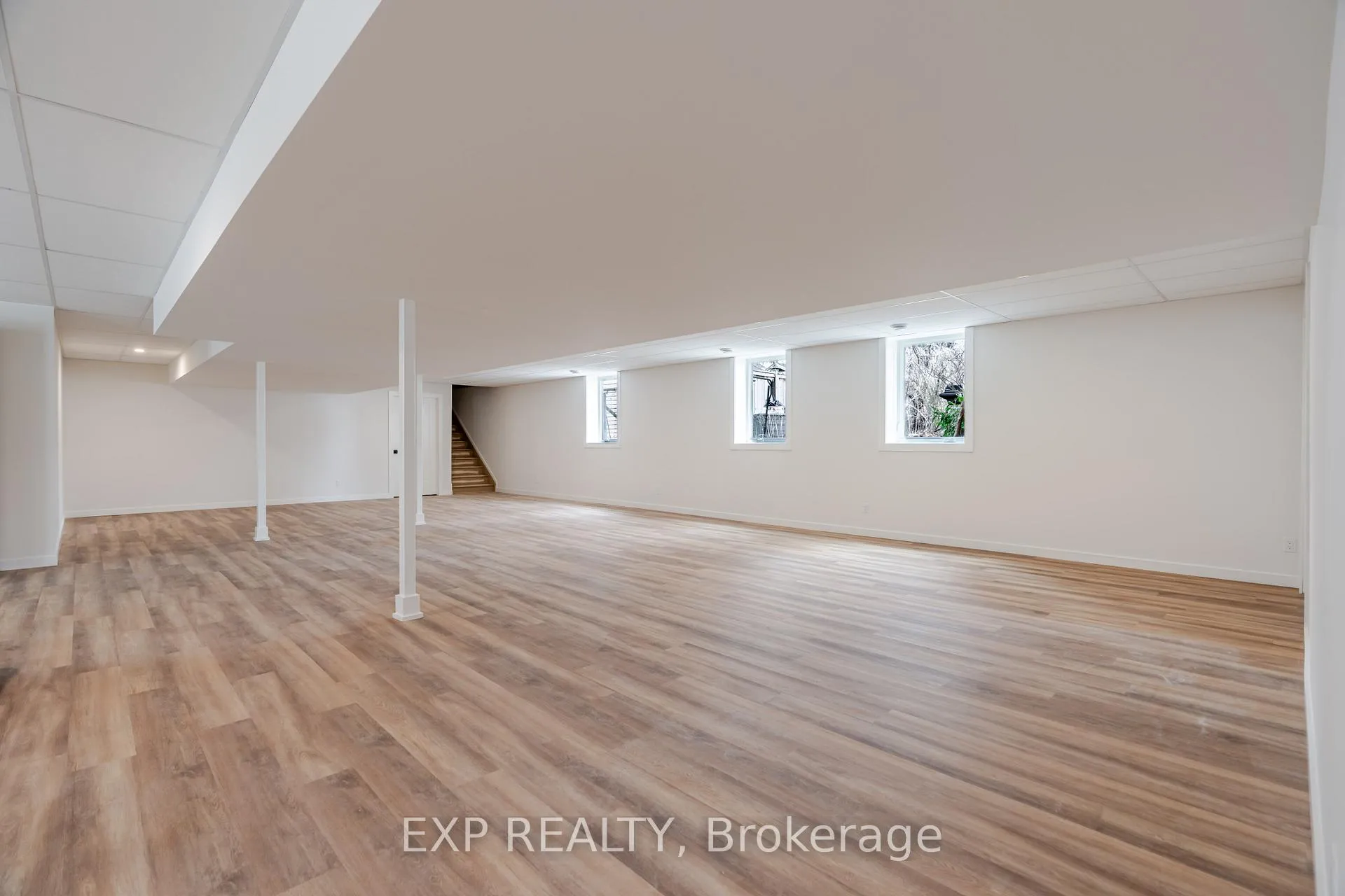 Photo 44 of 12A Viewmount Drive, Ottawa, Meadowlands/Crestview — HOMEH