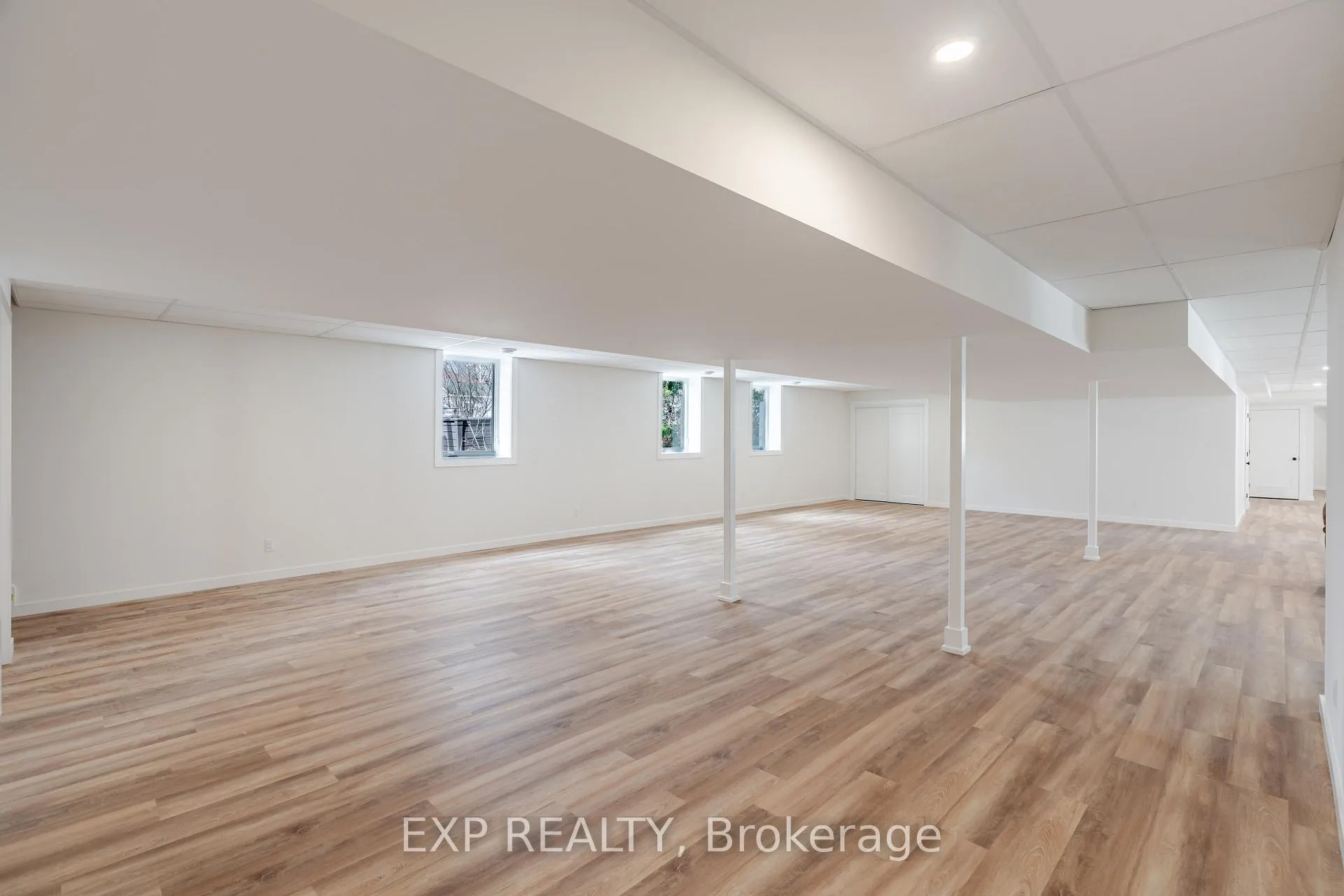 Photo 47 of 12A Viewmount Drive, Ottawa, Meadowlands/Crestview — HOMEH