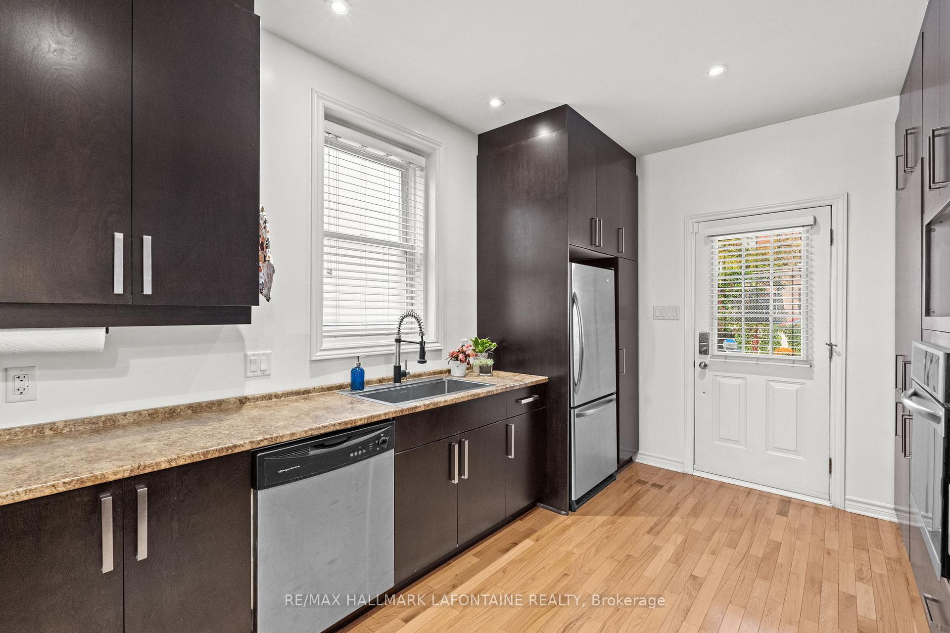 Photo 17 of 339 St Patrick Street, Ottawa, Lower Town/Byward Market — HOMEH