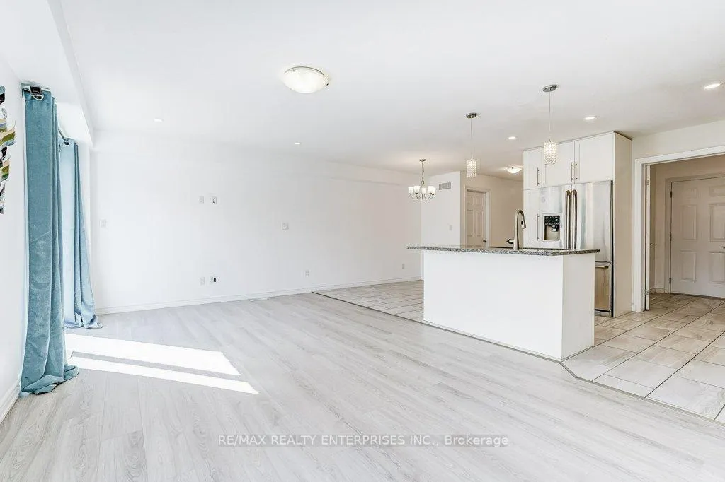 Photo 15 of 318 Old Huron Road N, Kitchener — HOMEH