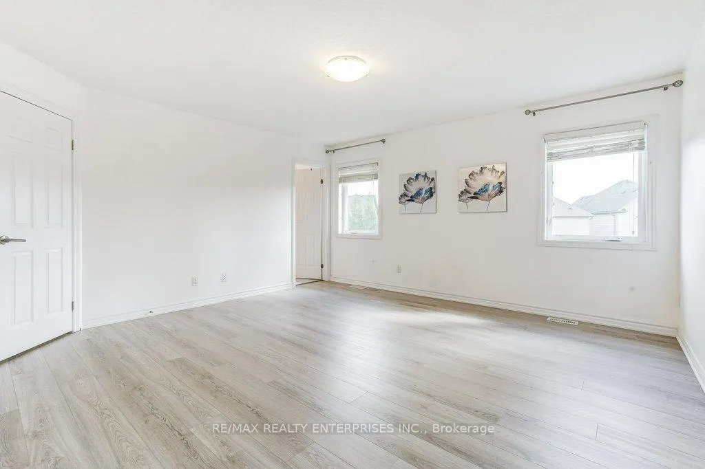 Photo 39 of 318 Old Huron Road N, Kitchener — HOMEH