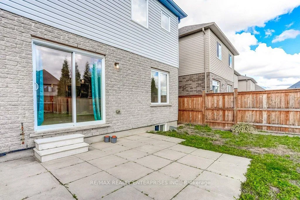 Photo 45 of 318 Old Huron Road N, Kitchener — HOMEH