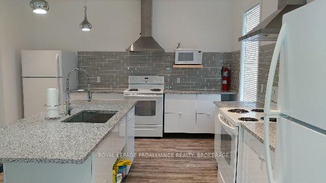 Photo 4 of 215 Division Street, Kingston, East of Sir John A. Blvd — HOMEH