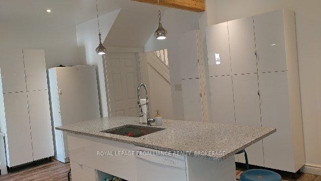 Photo 5 of 215 Division Street, Kingston, East of Sir John A. Blvd — HOMEH