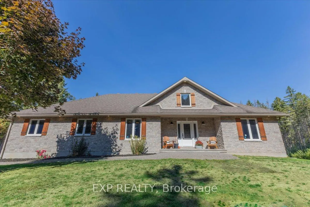 Photo 2 of 6719 Deer Run Place, Ottawa, North Gower — HOMEH