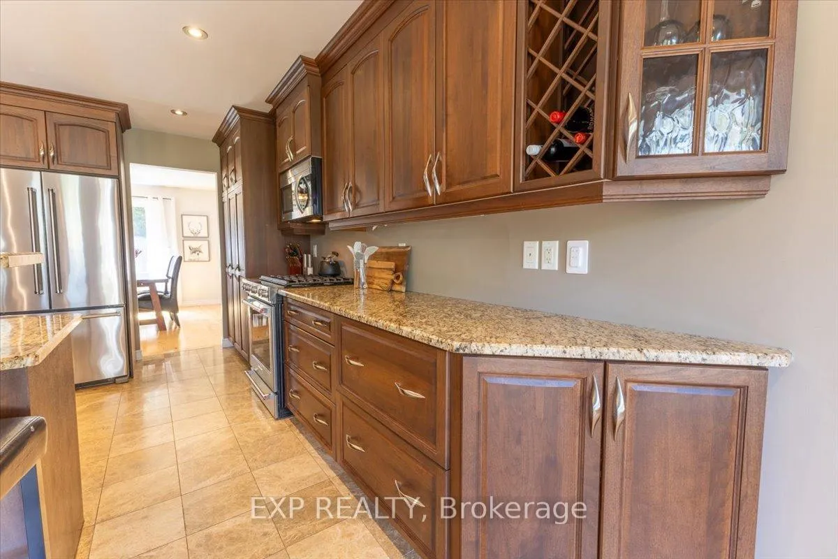 Photo 10 of 6719 Deer Run Place, Ottawa, North Gower — HOMEH
