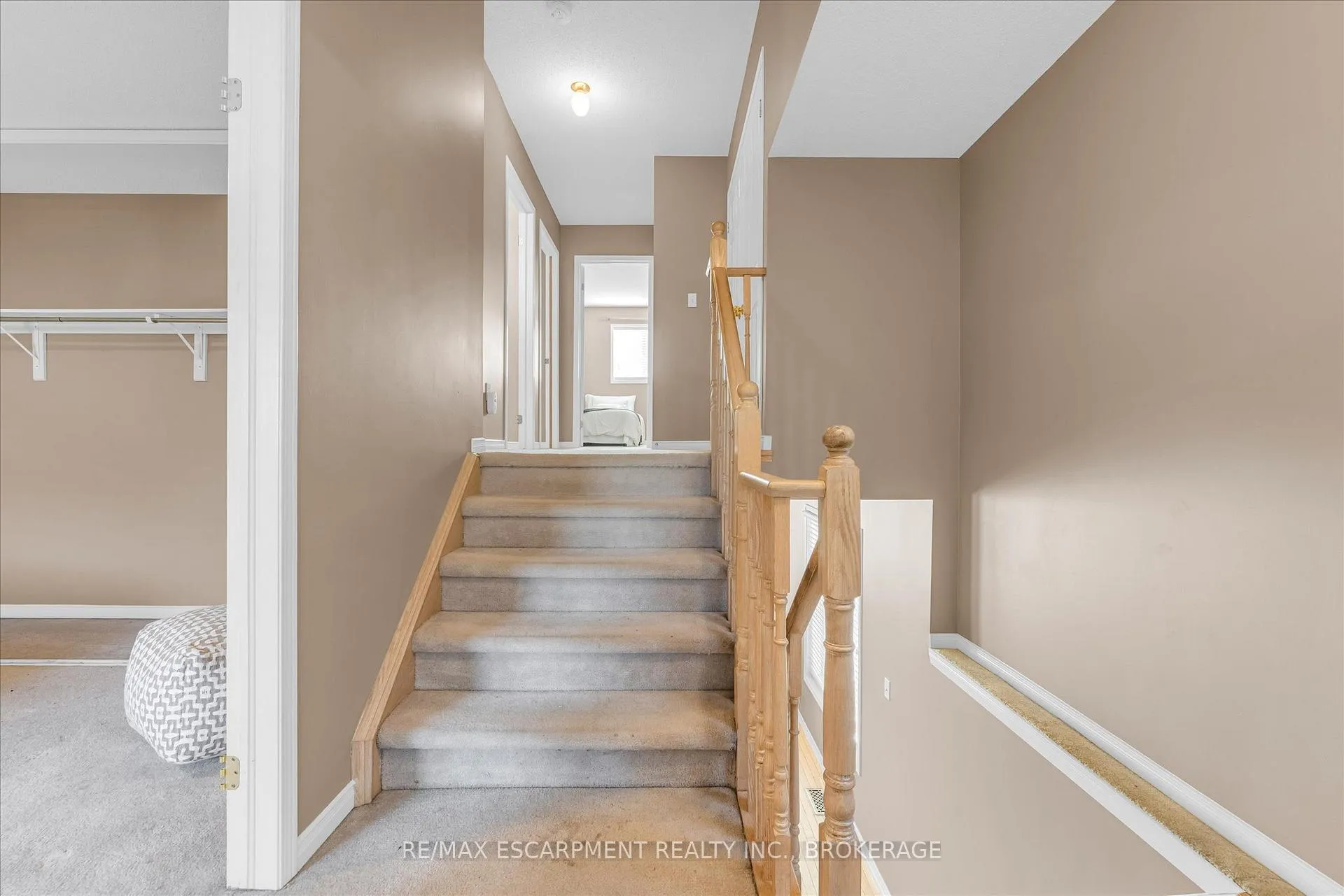 Photo 23 of Unit 40, 800 Paramount Drive, Hamilton, Stoney Creek Mountain — HOMEH