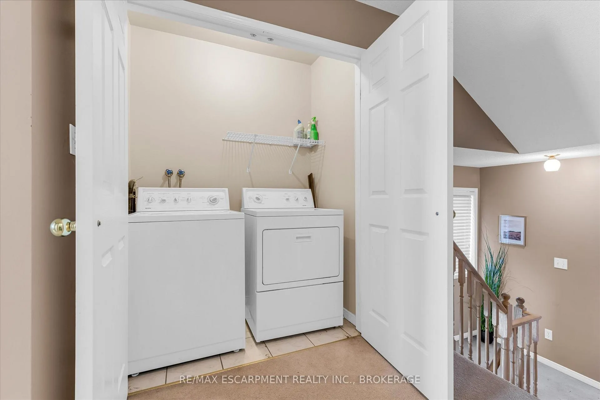 Photo 24 of Unit 40, 800 Paramount Drive, Hamilton, Stoney Creek Mountain — HOMEH