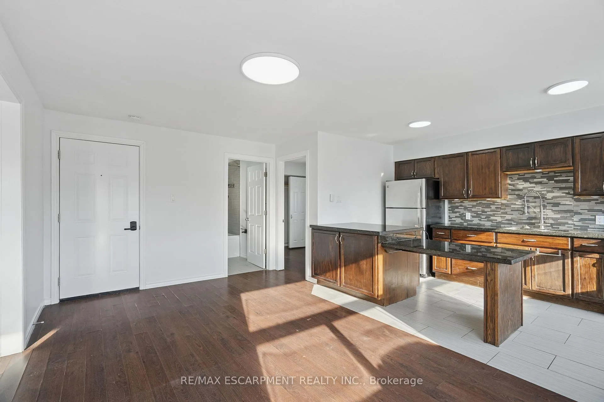 Photo 8 of Unit #6A, 1 Elgin Street, Halton Hills, Acton — HOMEH