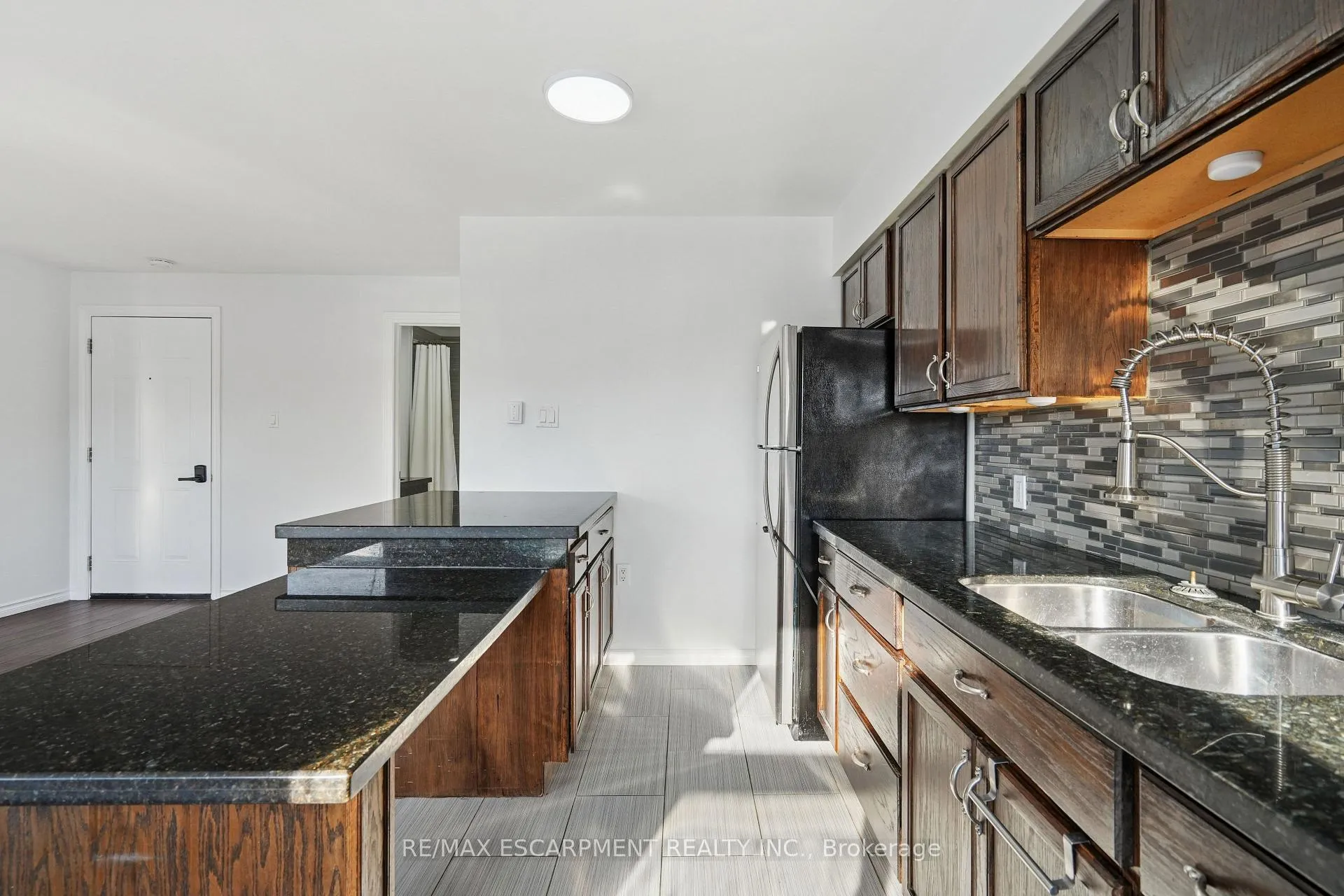 Photo 10 of Unit #6A, 1 Elgin Street, Halton Hills, Acton — HOMEH