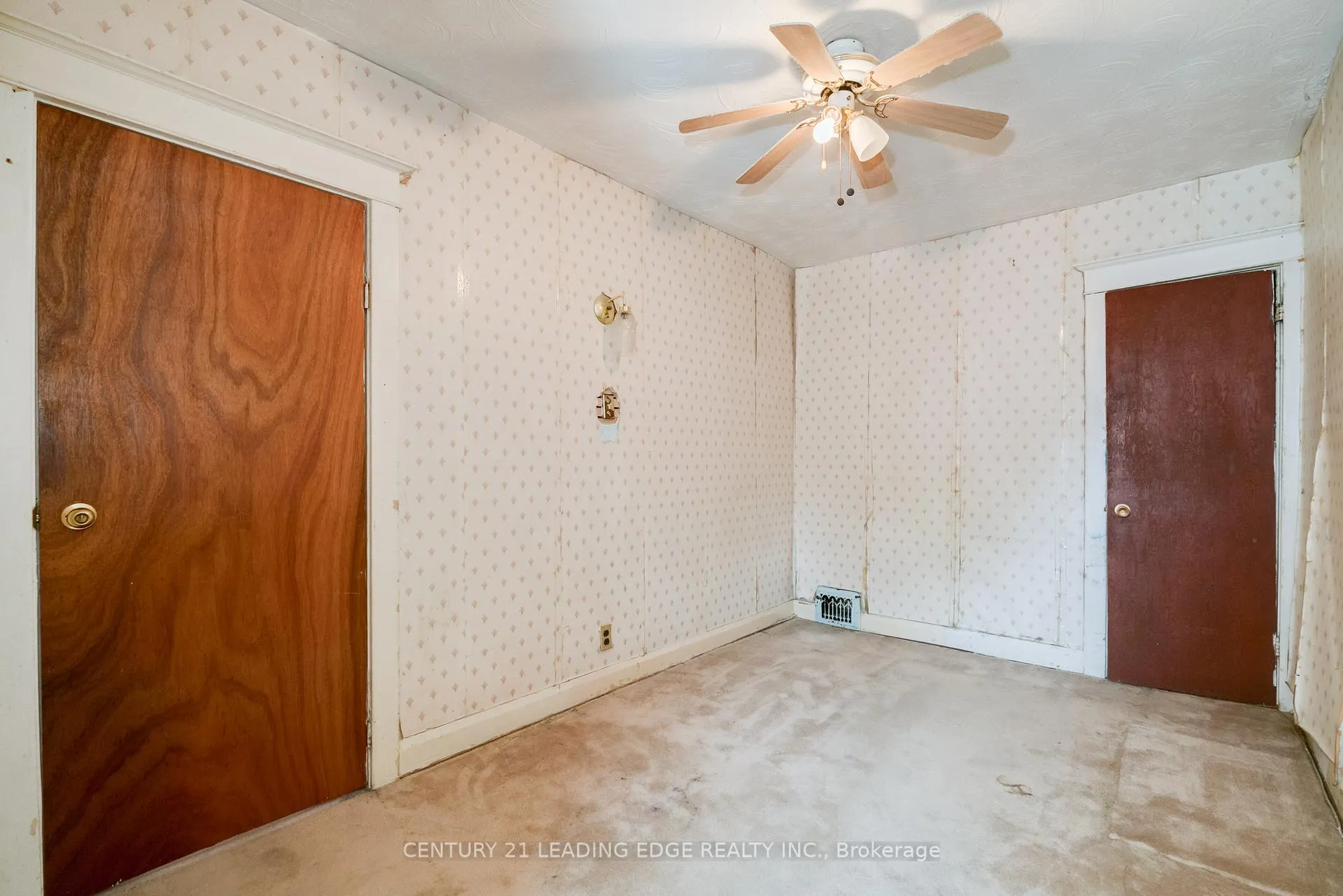 Photo 27 of 635 Coxwell Avenue, Toronto, Woodbine Corridor — HOMEH