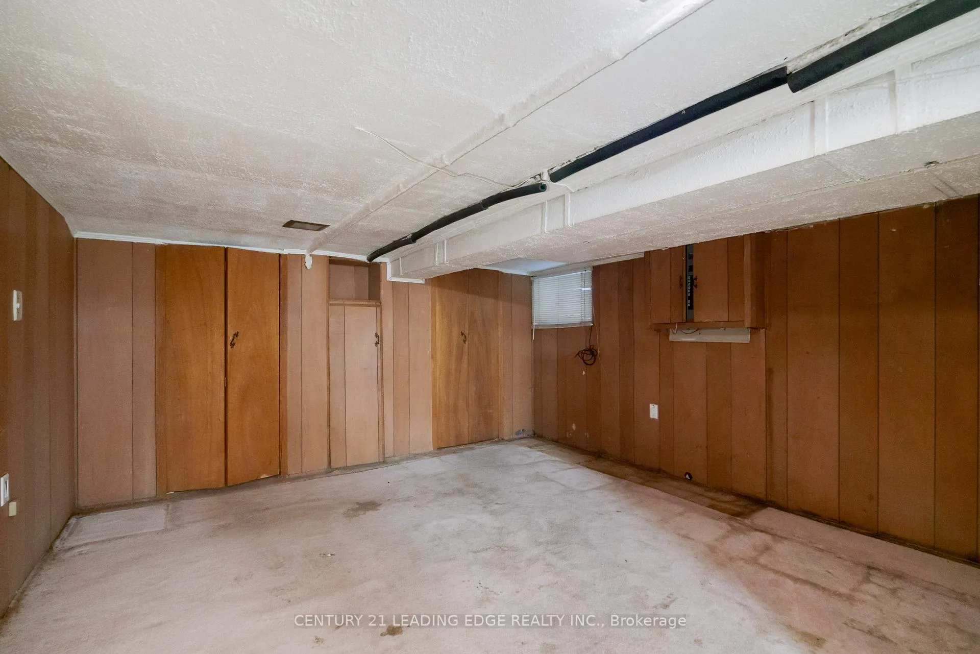 Photo 35 of 635 Coxwell Avenue, Toronto, Woodbine Corridor — HOMEH