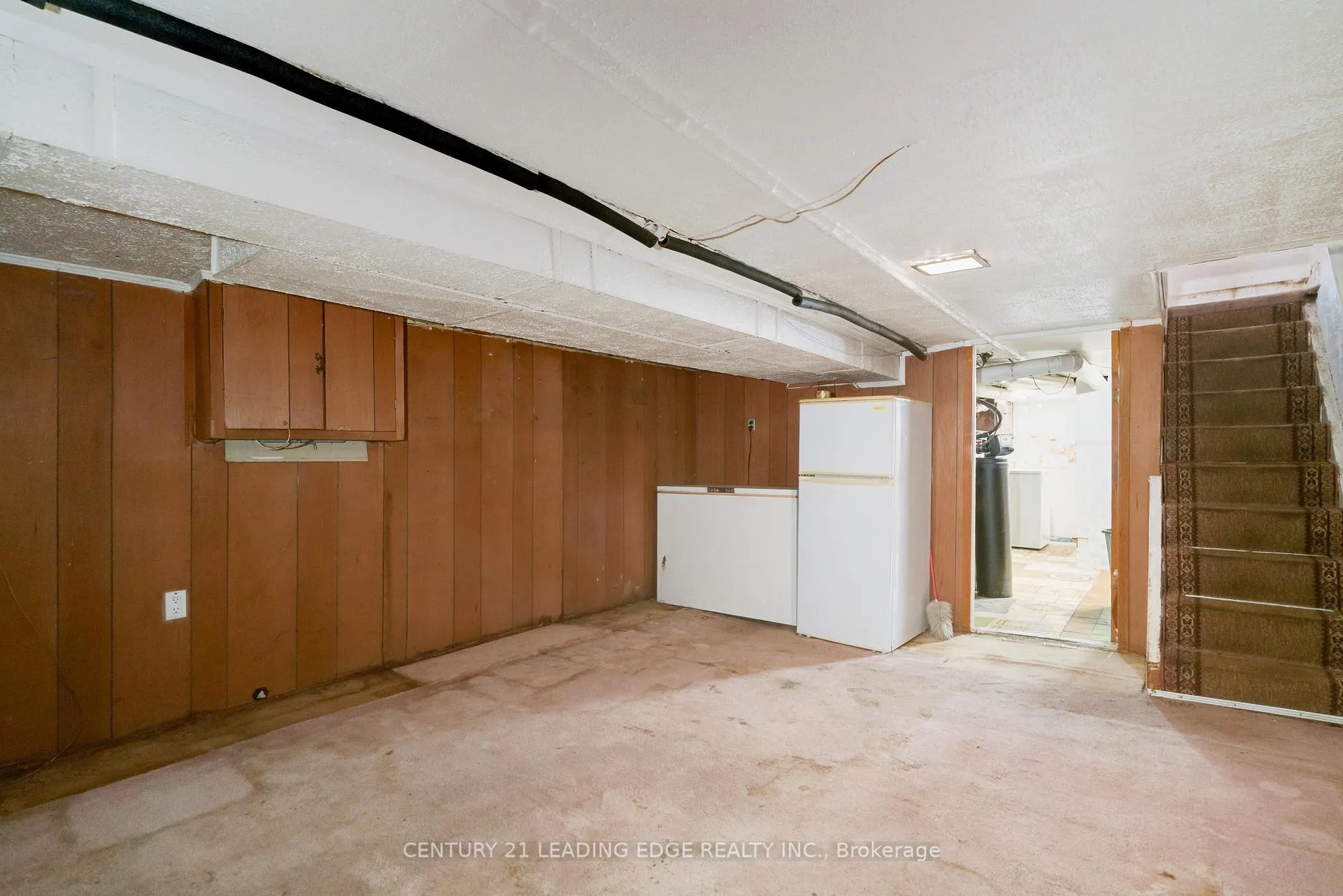 Photo 38 of 635 Coxwell Avenue, Toronto, Woodbine Corridor — HOMEH