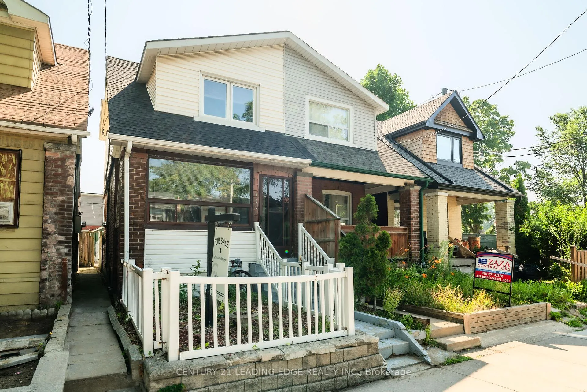 Photo 42 of 635 Coxwell Avenue, Toronto, Woodbine Corridor — HOMEH