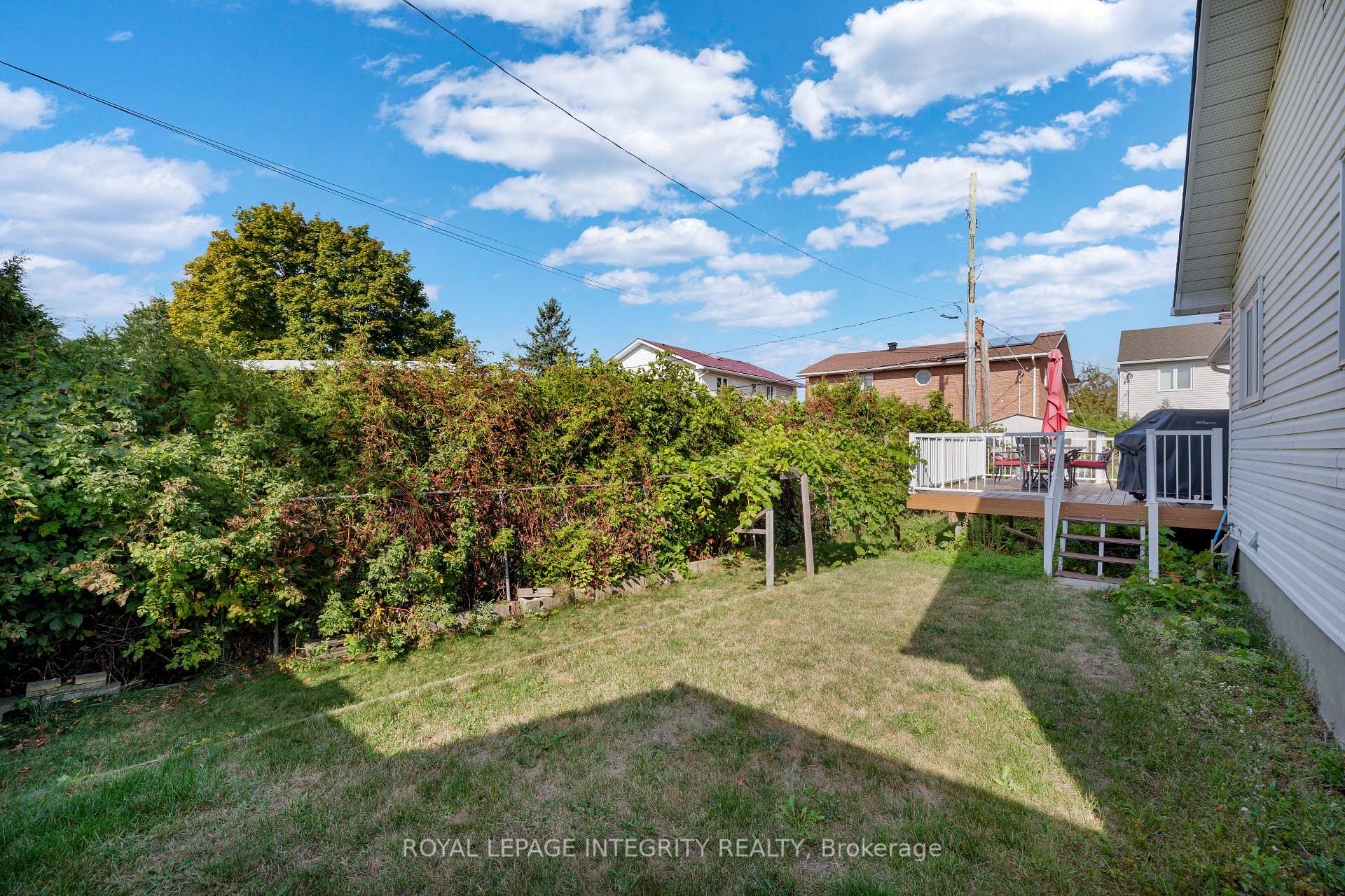 Photo 29 of 1979 Jasper Avenue, Ottawa, Ellwood — HOMEH