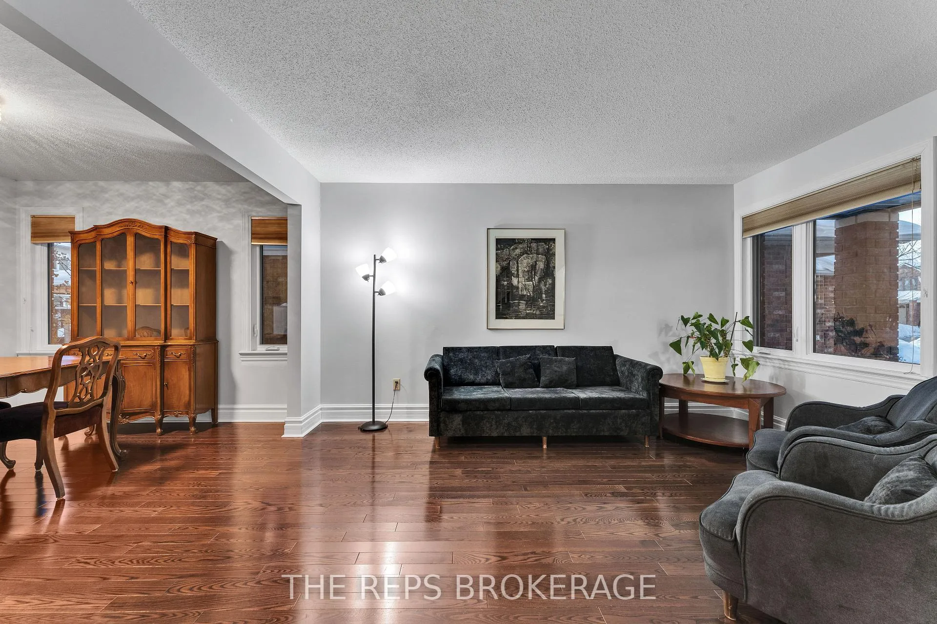 Photo 7 of 64 Hunterswood Crescent, Ottawa, Hunt Club Park — HOMEH