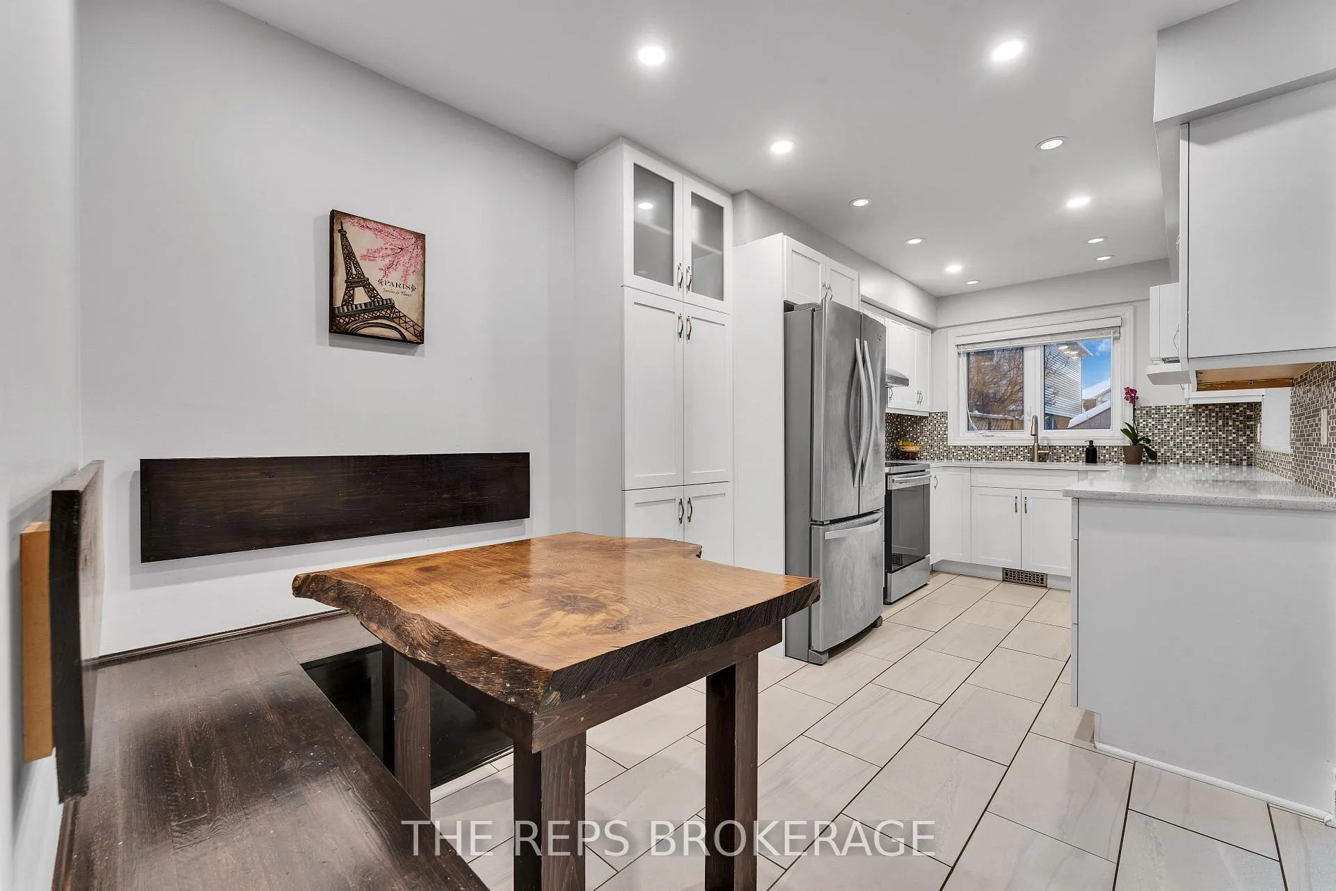 Photo 13 of 64 Hunterswood Crescent, Ottawa, Hunt Club Park — HOMEH