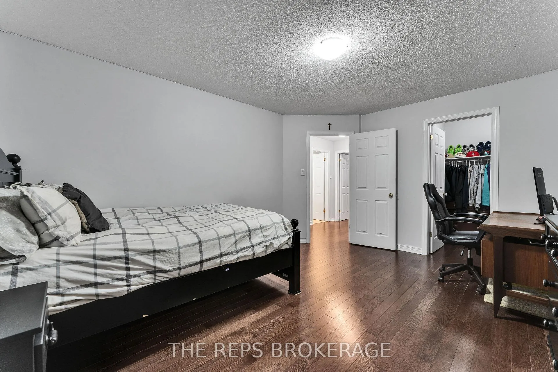 Photo 27 of 64 Hunterswood Crescent, Ottawa, Hunt Club Park — HOMEH