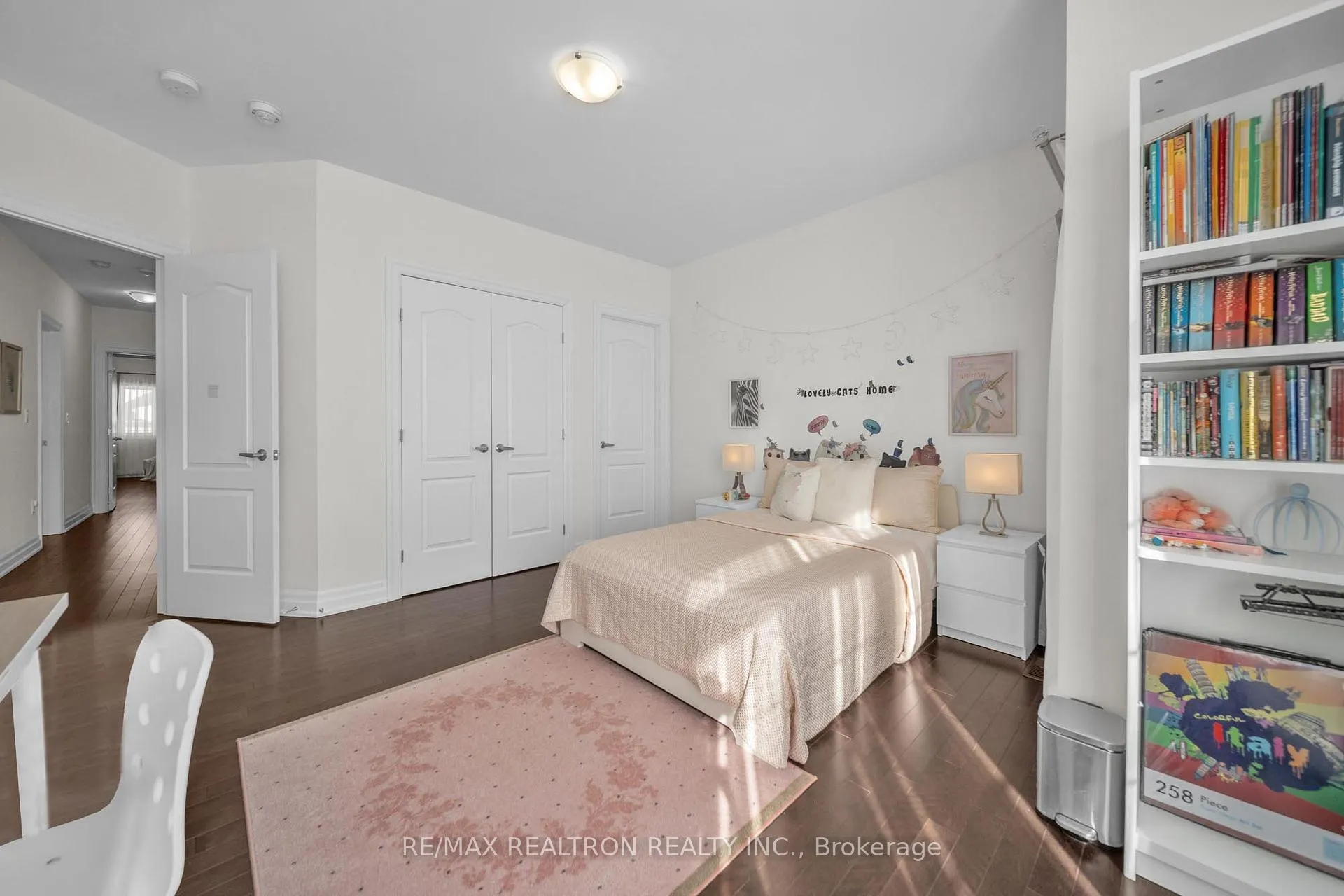 Photo 25 of 11 Botelho Circle, Aurora, Bayview Southeast — HOMEH