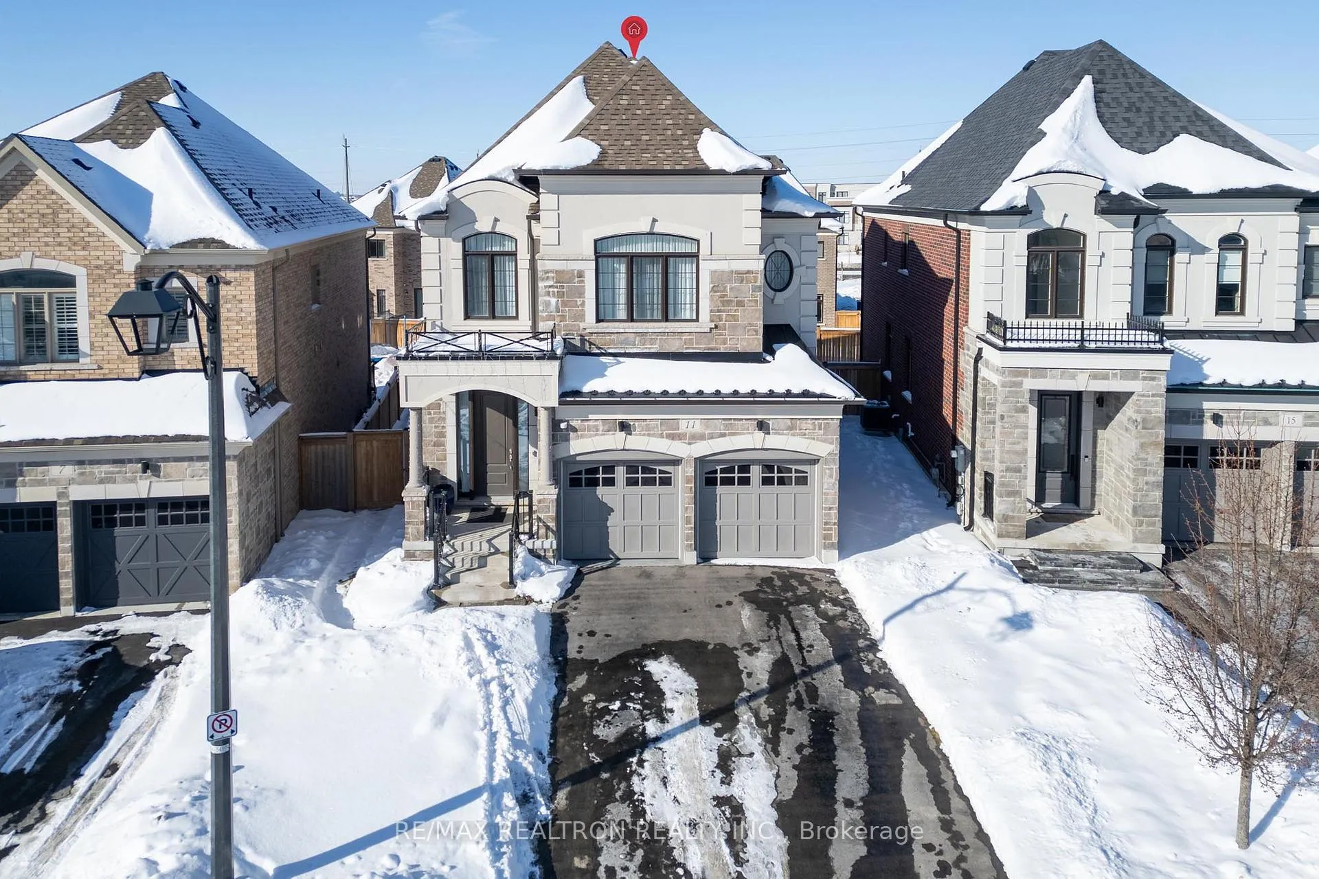 Photo 49 of 11 Botelho Circle, Aurora, Bayview Southeast — HOMEH
