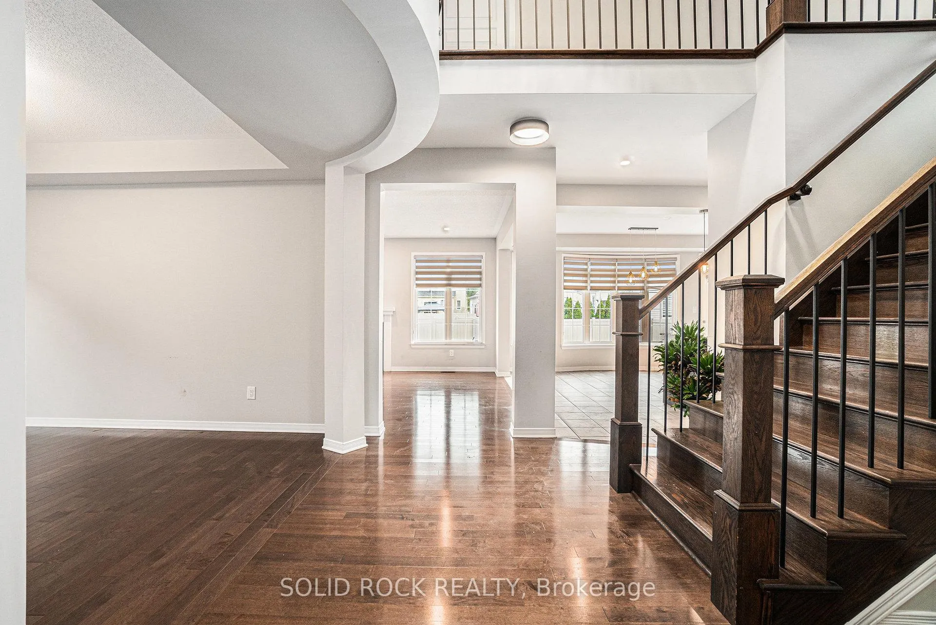 Photo 3 of 173 Culloden Crescent, Ottawa, Barrhaven - Stonebridge — HOMEH