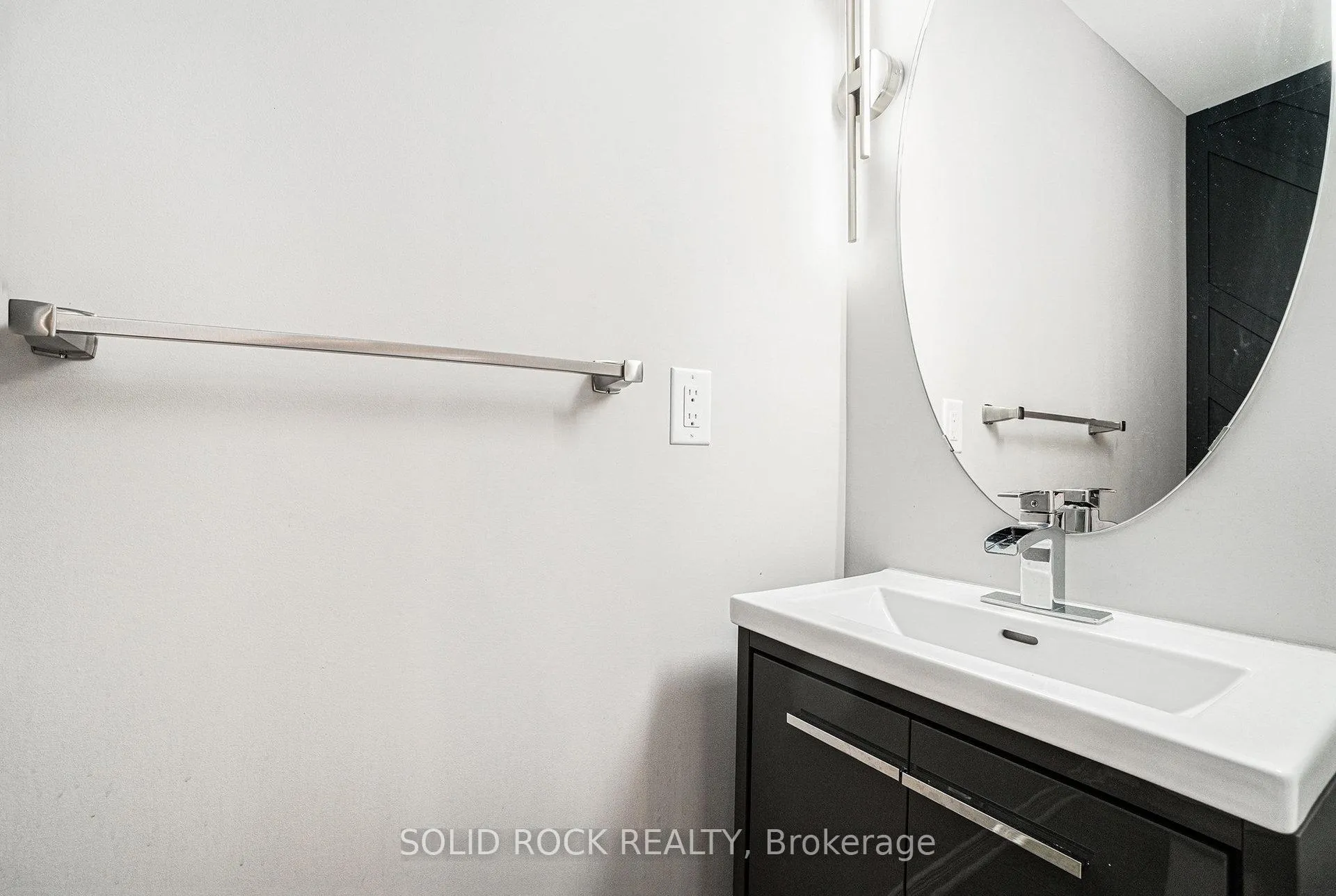 Photo 15 of 173 Culloden Crescent, Ottawa, Barrhaven - Stonebridge — HOMEH
