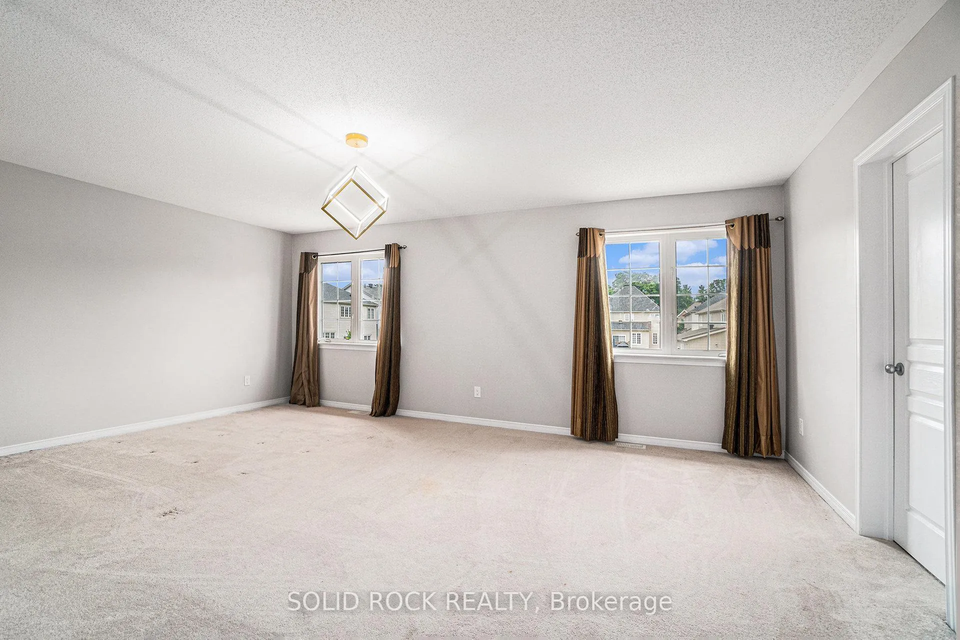 Photo 18 of 173 Culloden Crescent, Ottawa, Barrhaven - Stonebridge — HOMEH