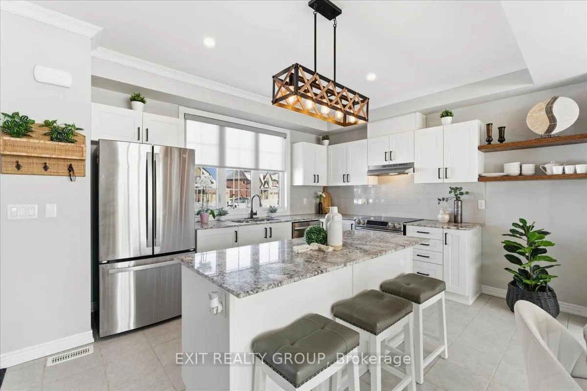 Photo 10 of 79 Summer Breeze Drive, Quinte West, Murray Ward — HOMEH