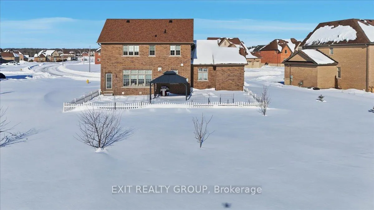 Photo 33 of 79 Summer Breeze Drive, Quinte West, Murray Ward — HOMEH
