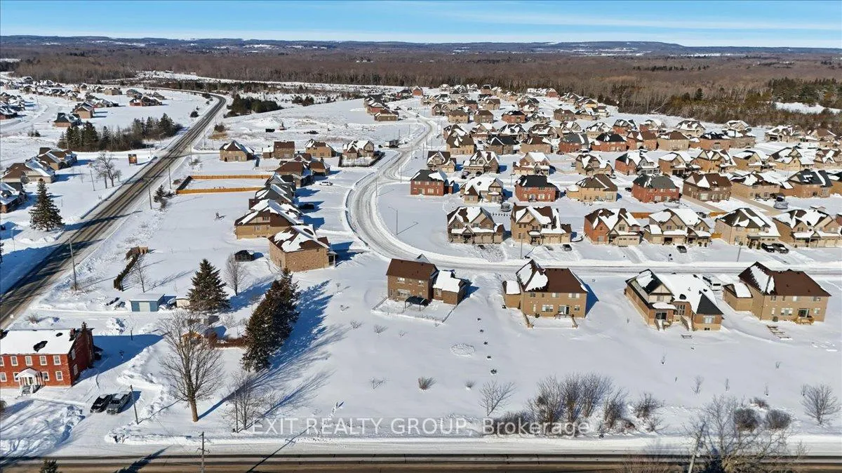 Photo 41 of 79 Summer Breeze Drive, Quinte West, Murray Ward — HOMEH