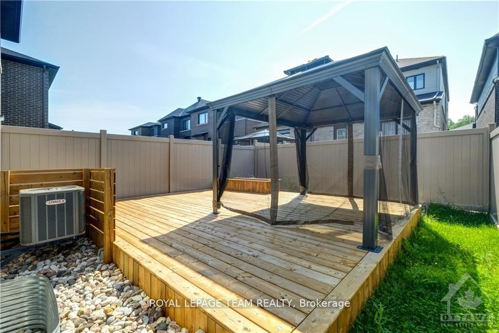 Photo 28 of 282 Avro Circle, Ottawa, CFB Rockcliffe and Area — HOMEH