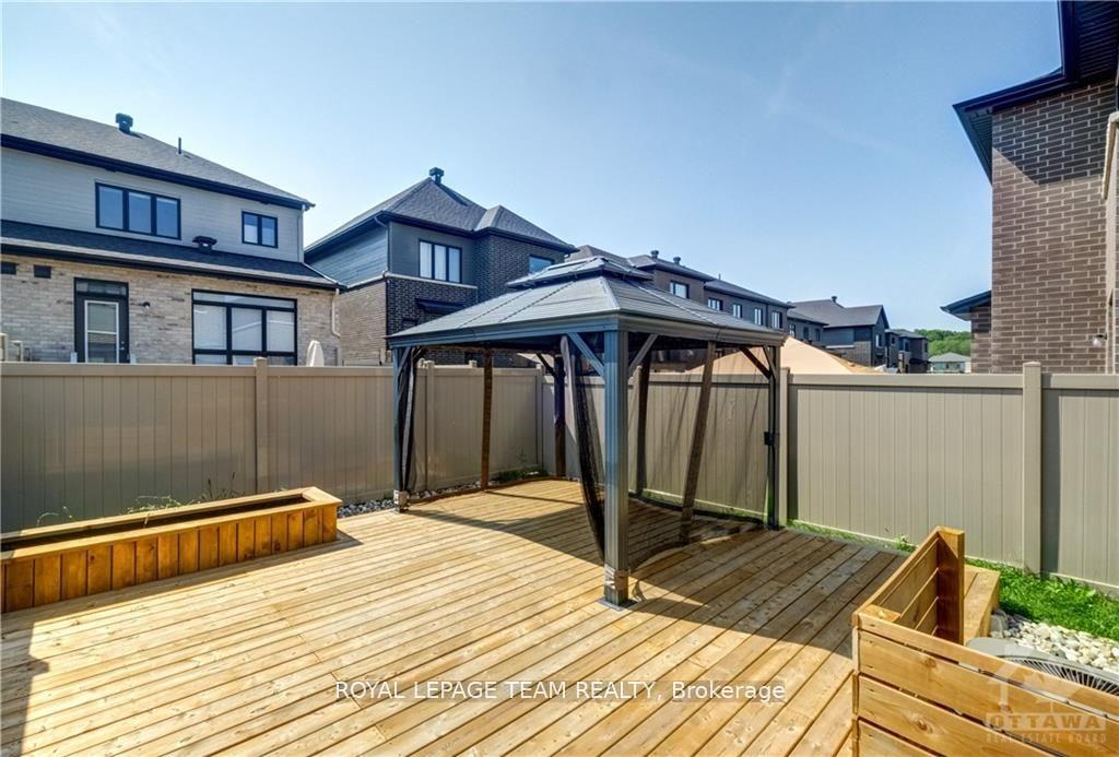 Photo 30 of 282 Avro Circle, Ottawa, CFB Rockcliffe and Area — HOMEH