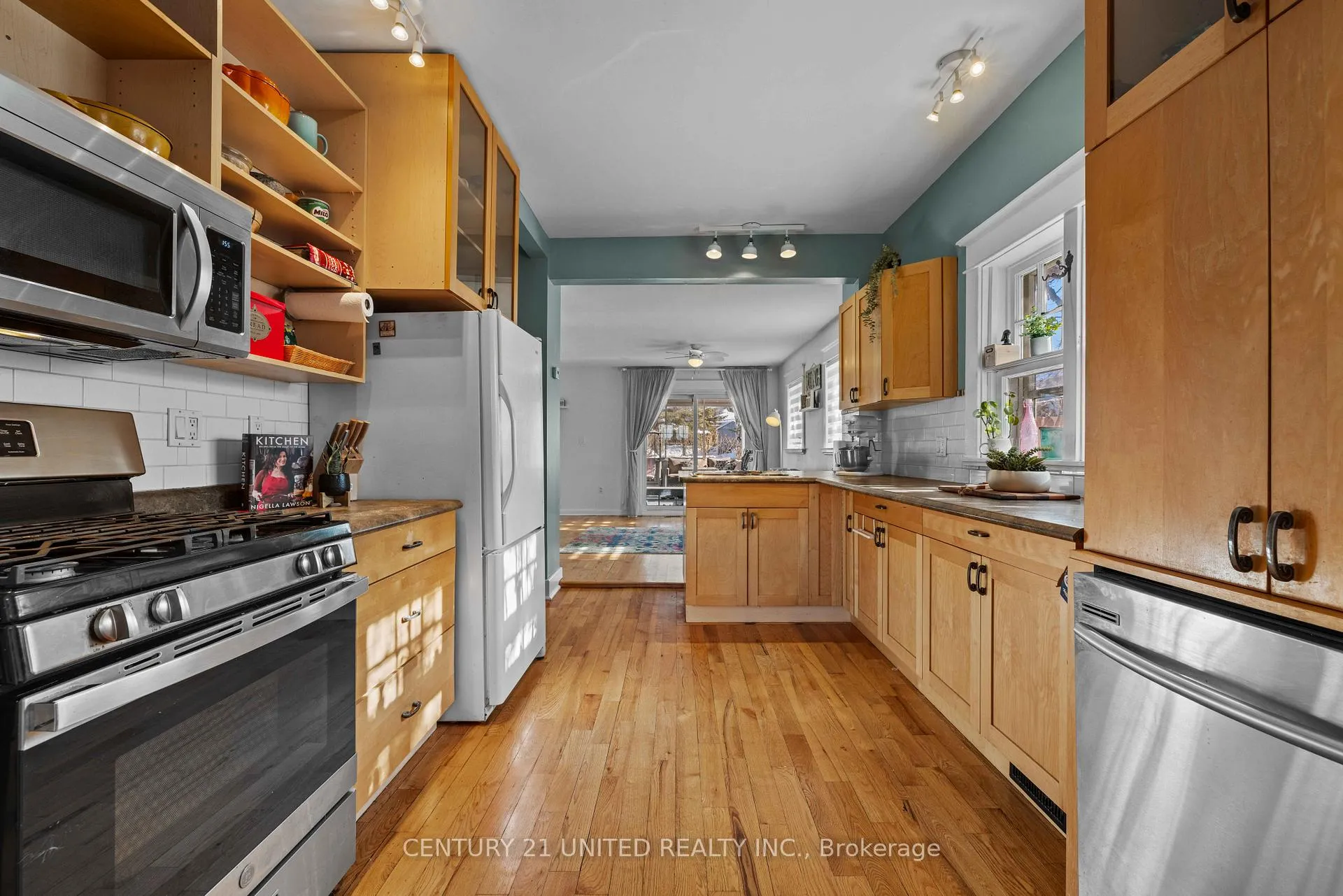 Photo 4 of 614 River Road S, Peterborough, Ashburnham Ward 4 — HOMEH